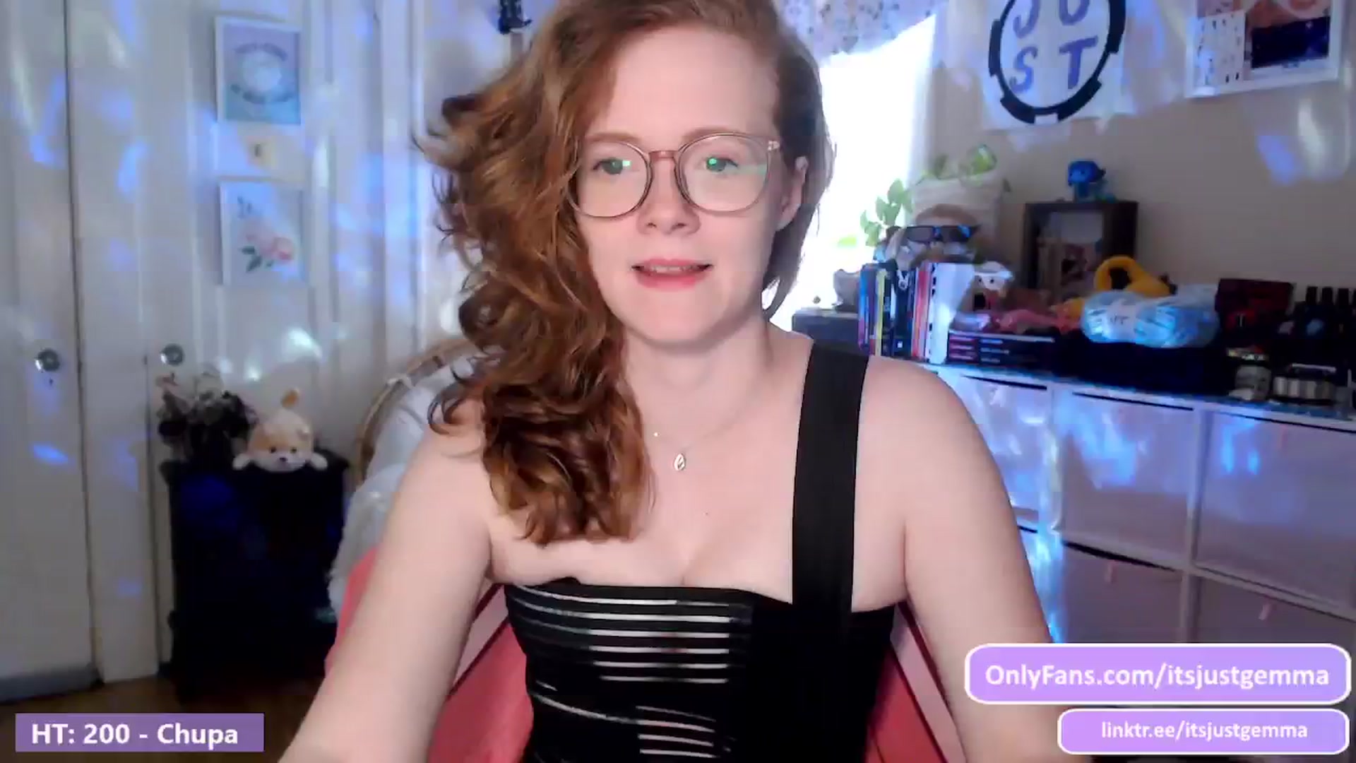Gallery image thumbnail from JustGemma's myfreecams stream on, 05/08/2024, 19:04 image 9 of 20