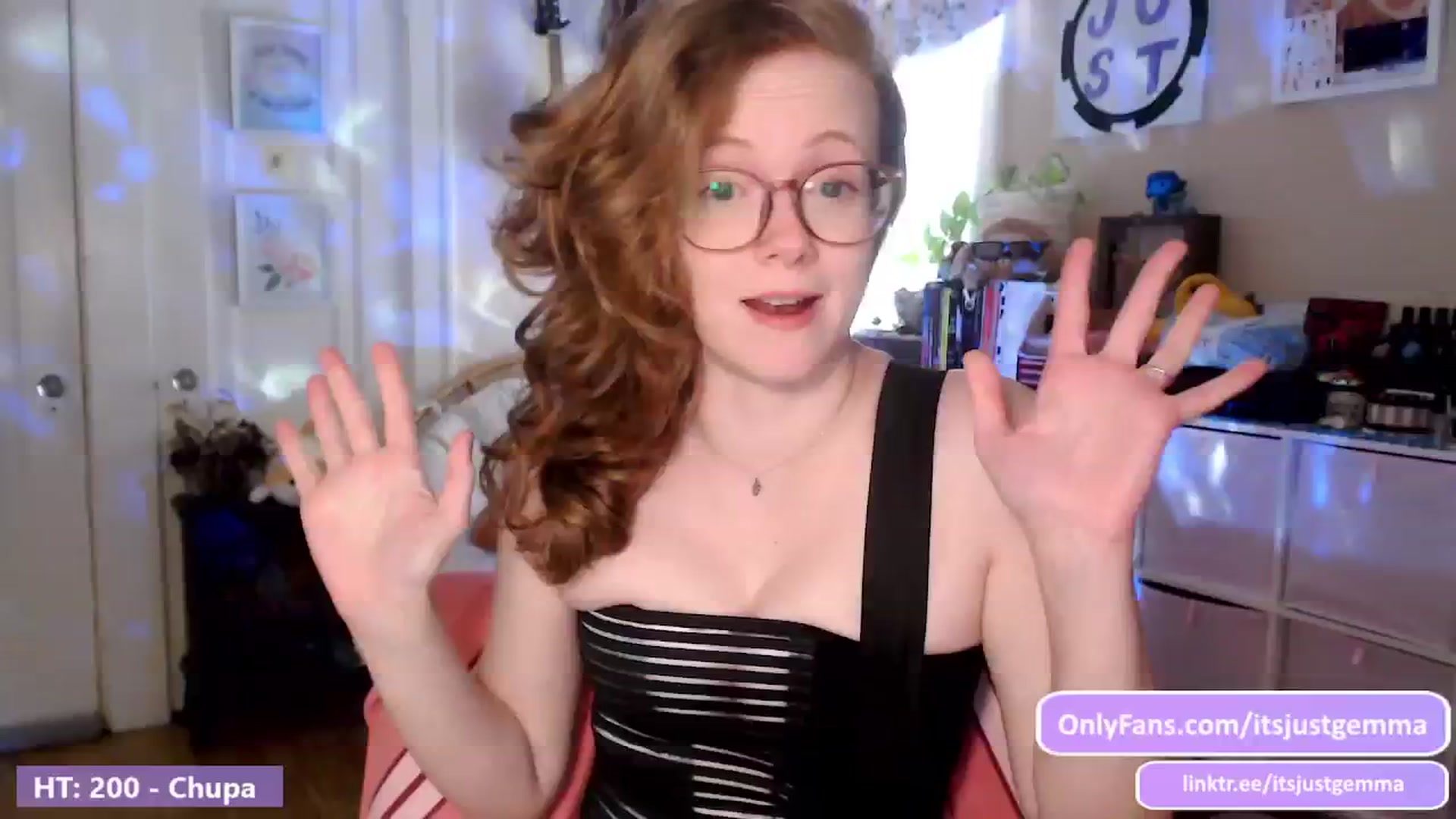 Gallery image thumbnail from JustGemma's myfreecams stream on, 05/08/2024, 19:04 image 10 of 20