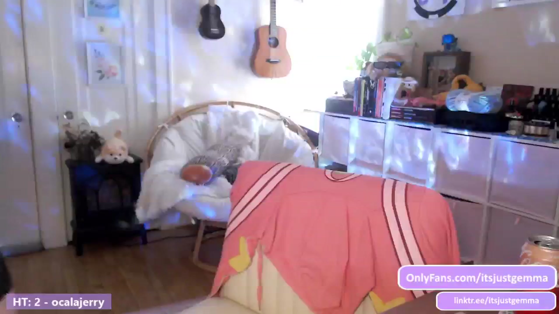 Gallery image thumbnail from JustGemma's myfreecams stream on, 05/08/2024, 19:04 image 3 of 20