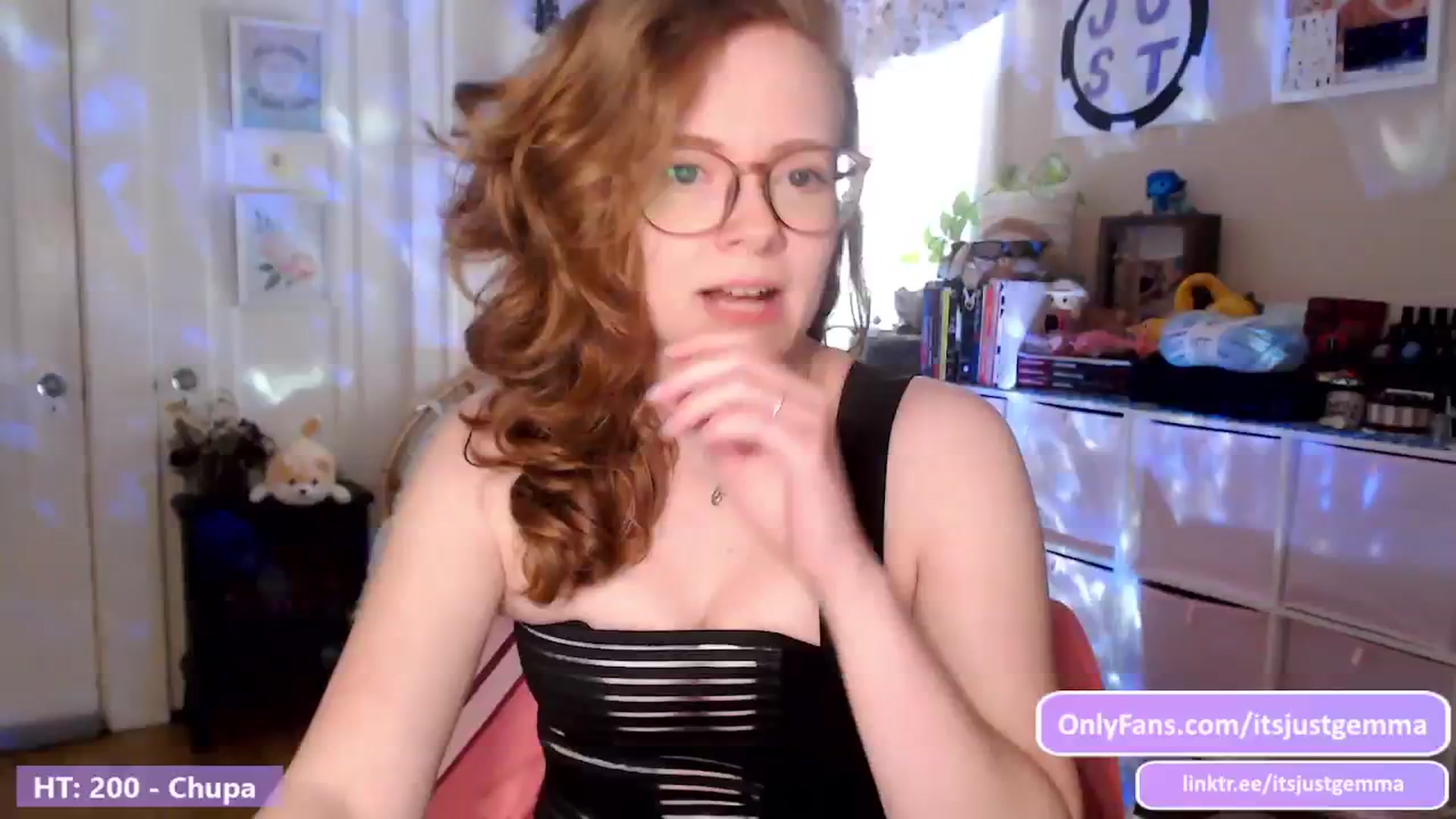 Gallery image thumbnail from JustGemma's myfreecams stream on, 05/08/2024, 19:04 image 11 of 20