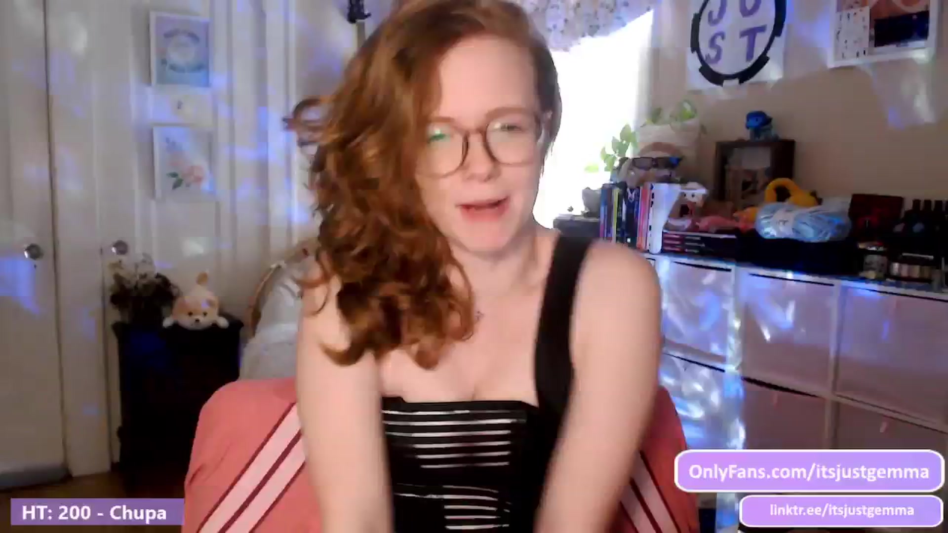 Gallery image thumbnail from JustGemma's myfreecams stream on, 05/08/2024, 19:04 image 12 of 20