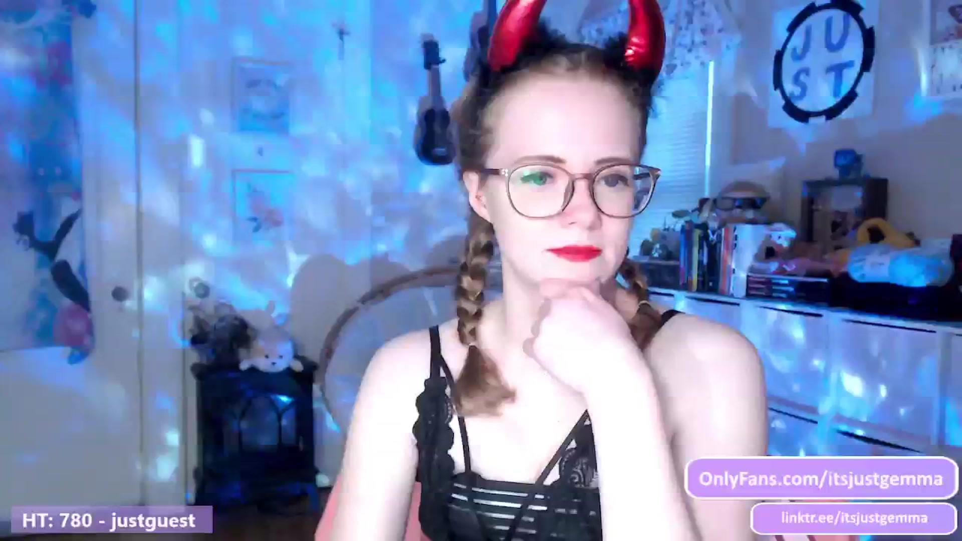 Gallery image thumbnail from JustGemma's myfreecams stream on, 05/11/2024, 02:04 image 3 of 20