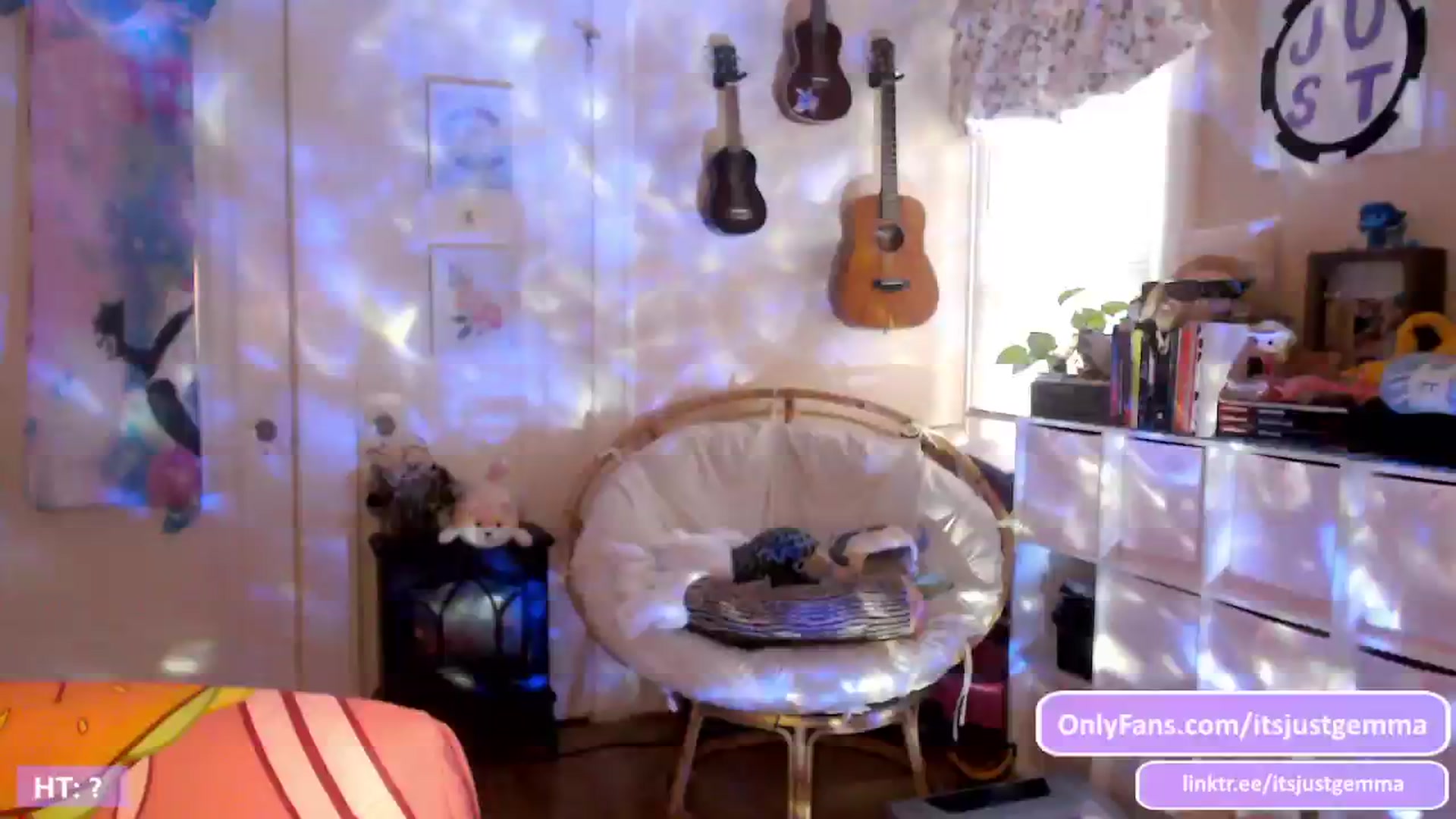 Gallery image thumbnail from JustGemma's myfreecams stream on, 05/14/2024, 02:03 image 1 of 20