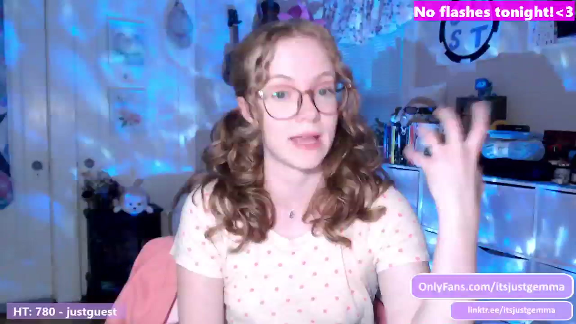 Gallery image thumbnail from JustGemma's myfreecams stream on, 06/01/2024, 02:03 image 13 of 20