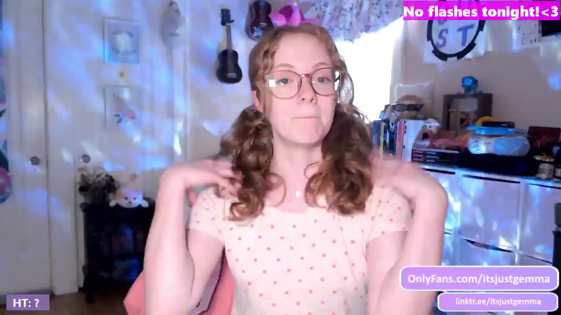 Gallery image thumbnail from JustGemma's myfreecams stream on, 06/01/2024, 02:03 image 2 of 20