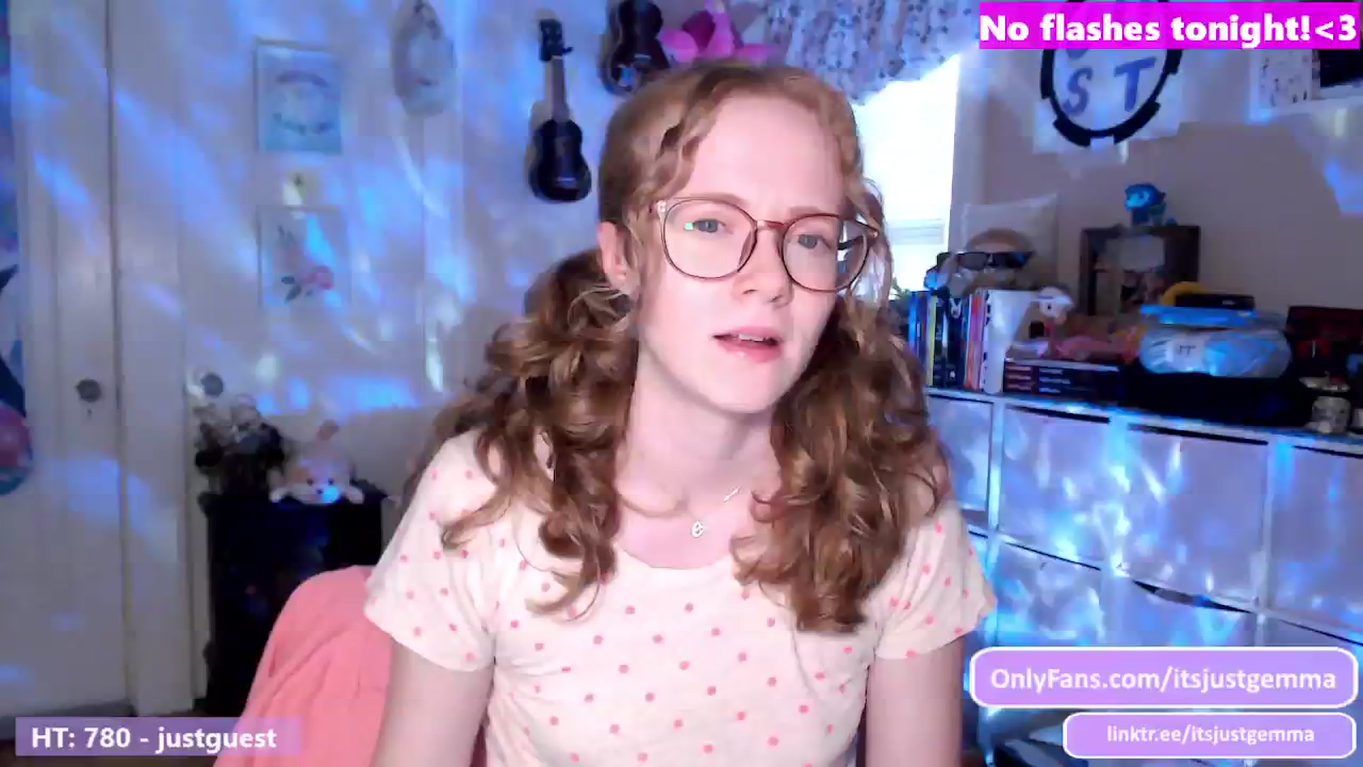 Gallery image thumbnail from JustGemma's myfreecams stream on, 06/01/2024, 02:03 image 4 of 20
