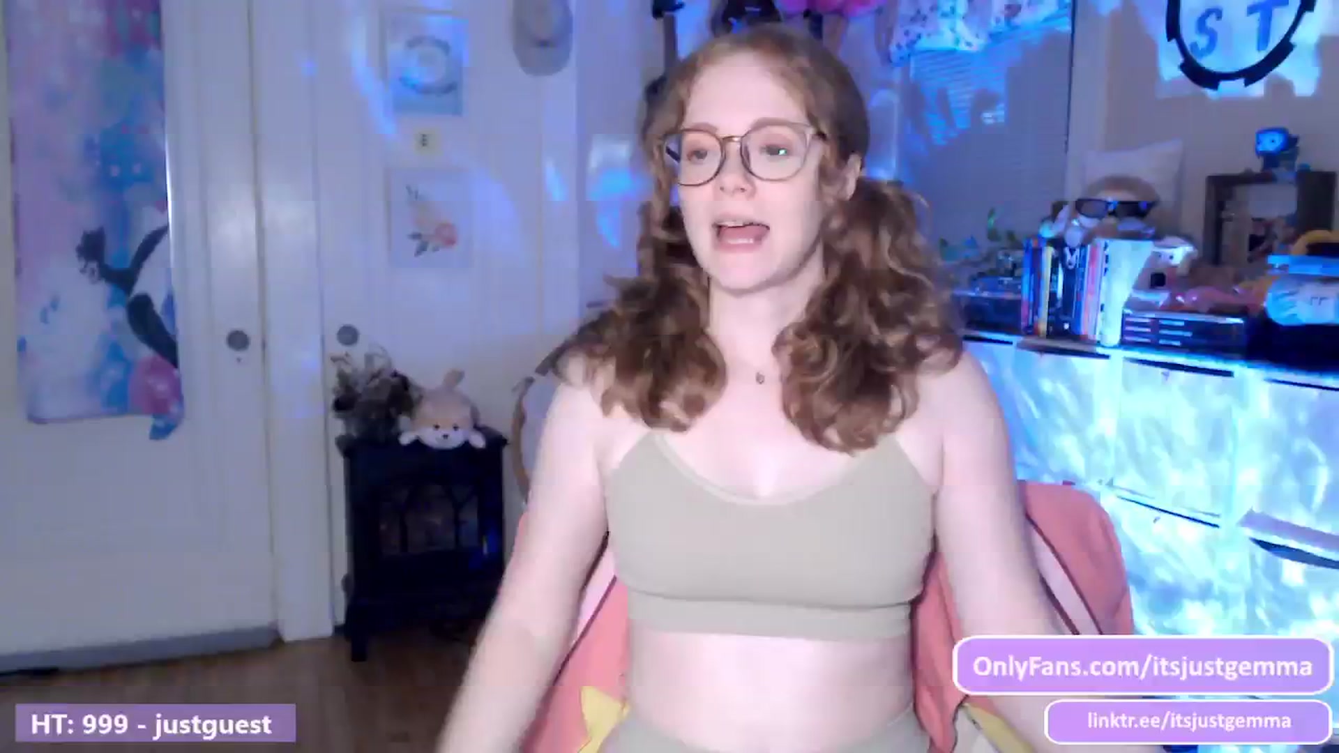 Gallery image thumbnail from JustGemma's myfreecams stream on, 06/05/2024, 02:04 image 16 of 20