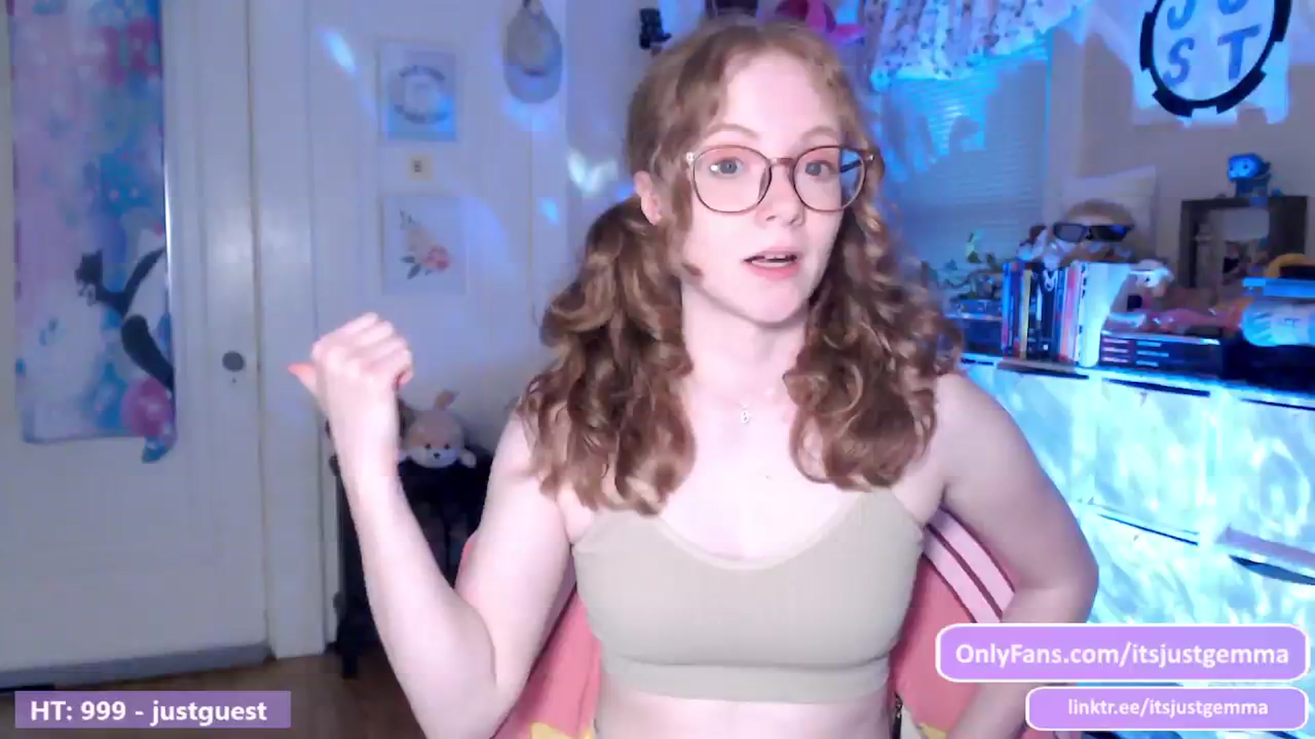 Gallery image thumbnail from JustGemma's myfreecams stream on, 06/05/2024, 02:04 image 14 of 20