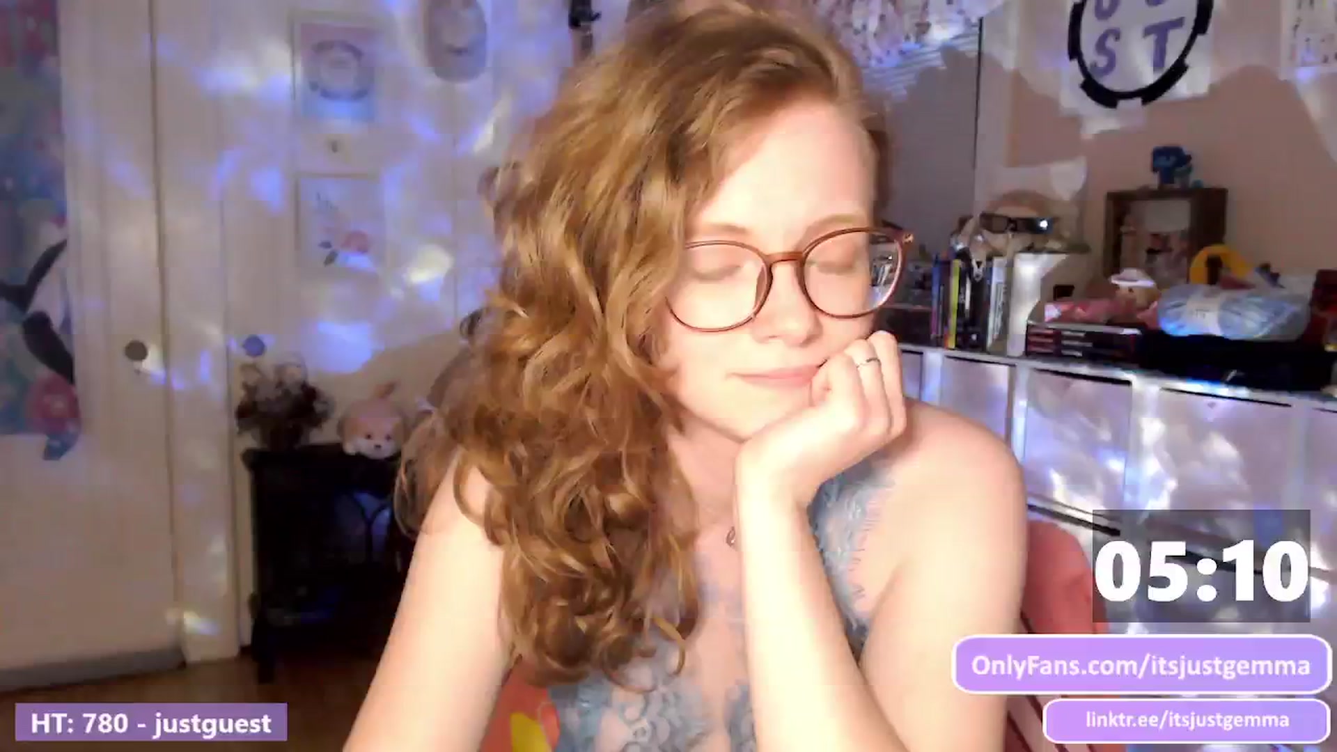 Gallery image thumbnail from JustGemma's myfreecams stream on, 06/15/2024, 02:02 image 20 of 20