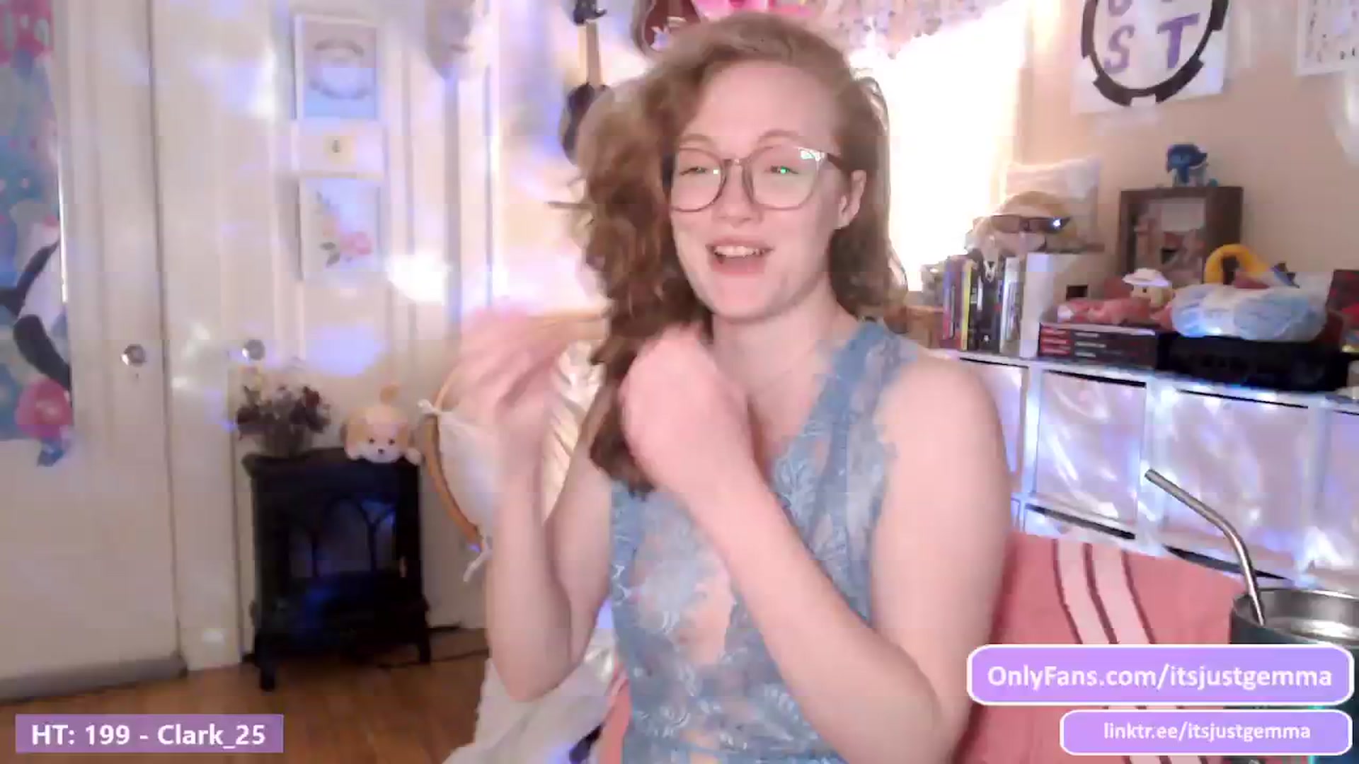 Gallery image thumbnail from JustGemma's myfreecams stream on, 06/15/2024, 02:02 image 5 of 20