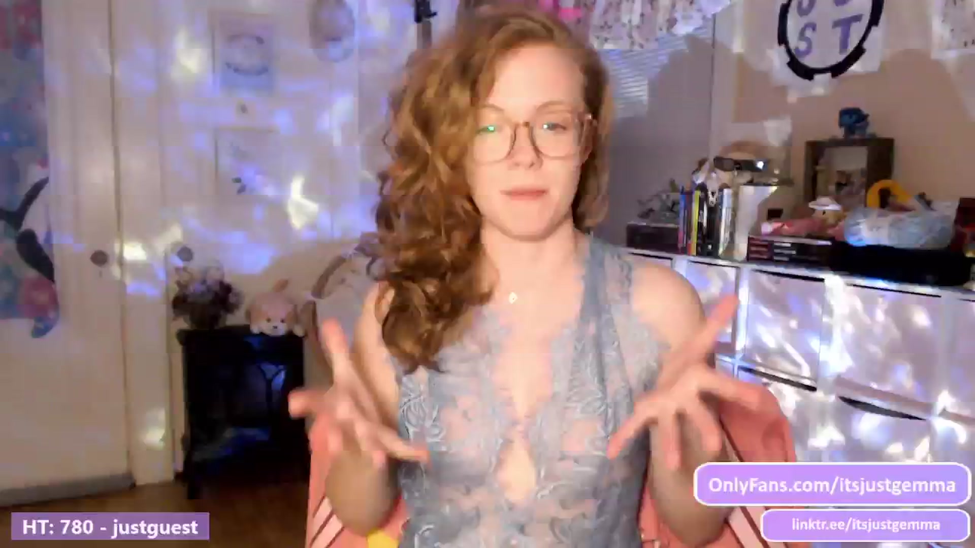 Gallery image thumbnail from JustGemma's myfreecams stream on, 06/15/2024, 02:02 image 18 of 20