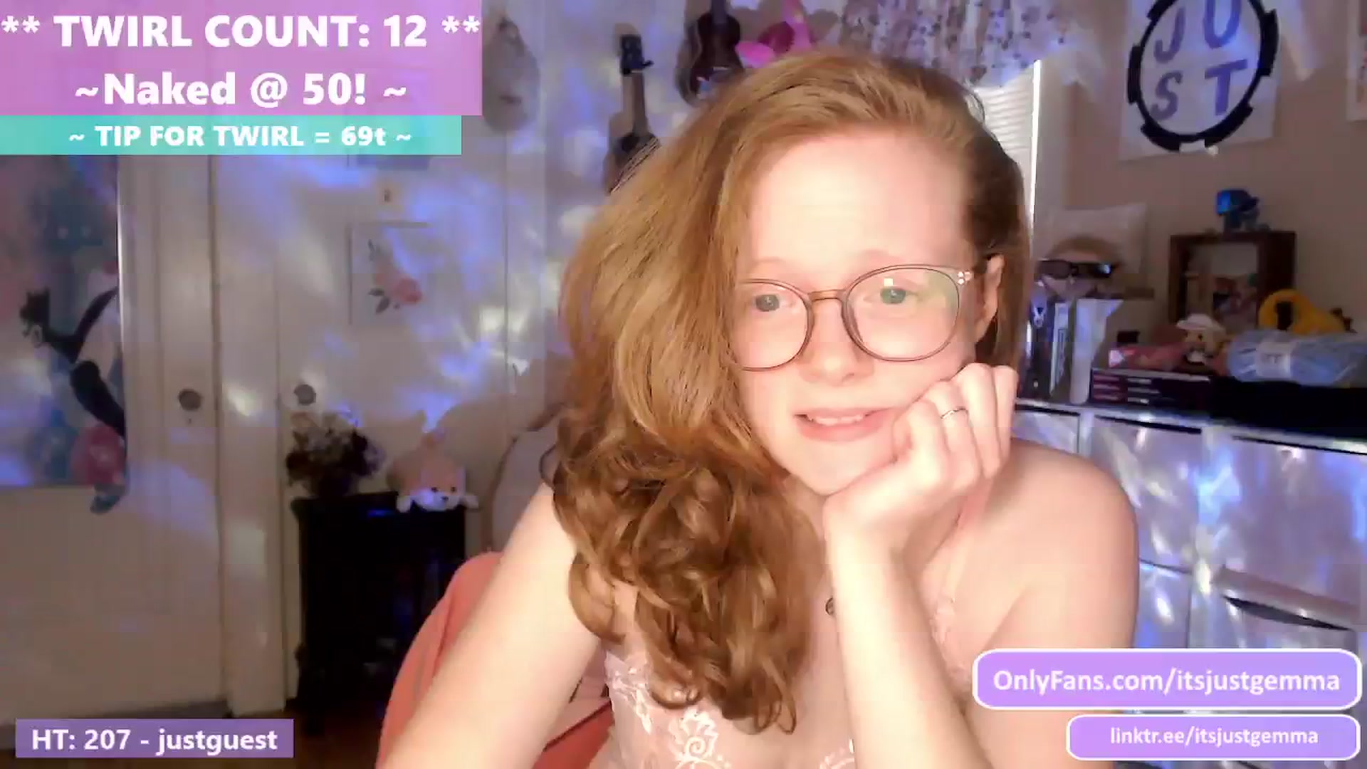 Gallery image thumbnail from JustGemma's myfreecams stream on, 06/18/2024, 01:27 image 15 of 20