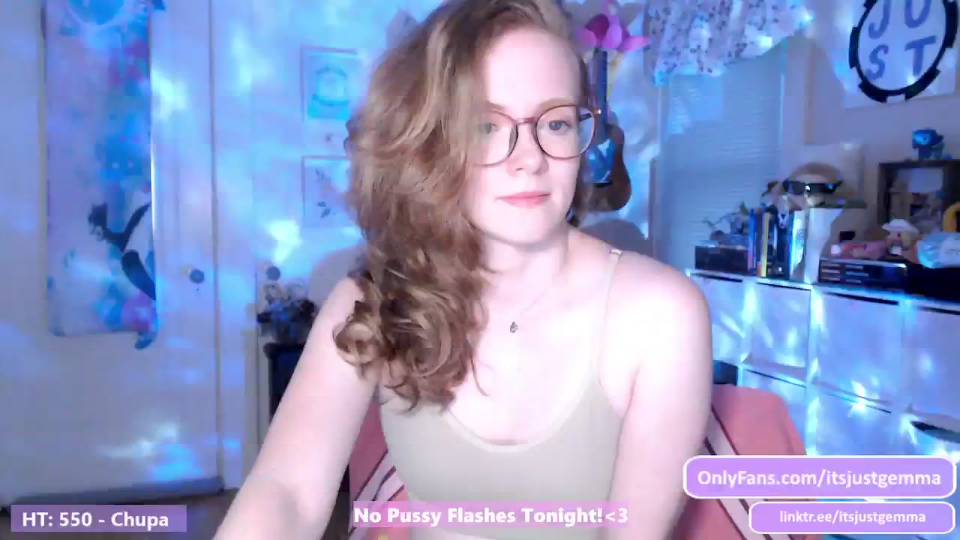Gallery image thumbnail from JustGemma's myfreecams stream on, 06/29/2024, 02:03 image 13 of 20