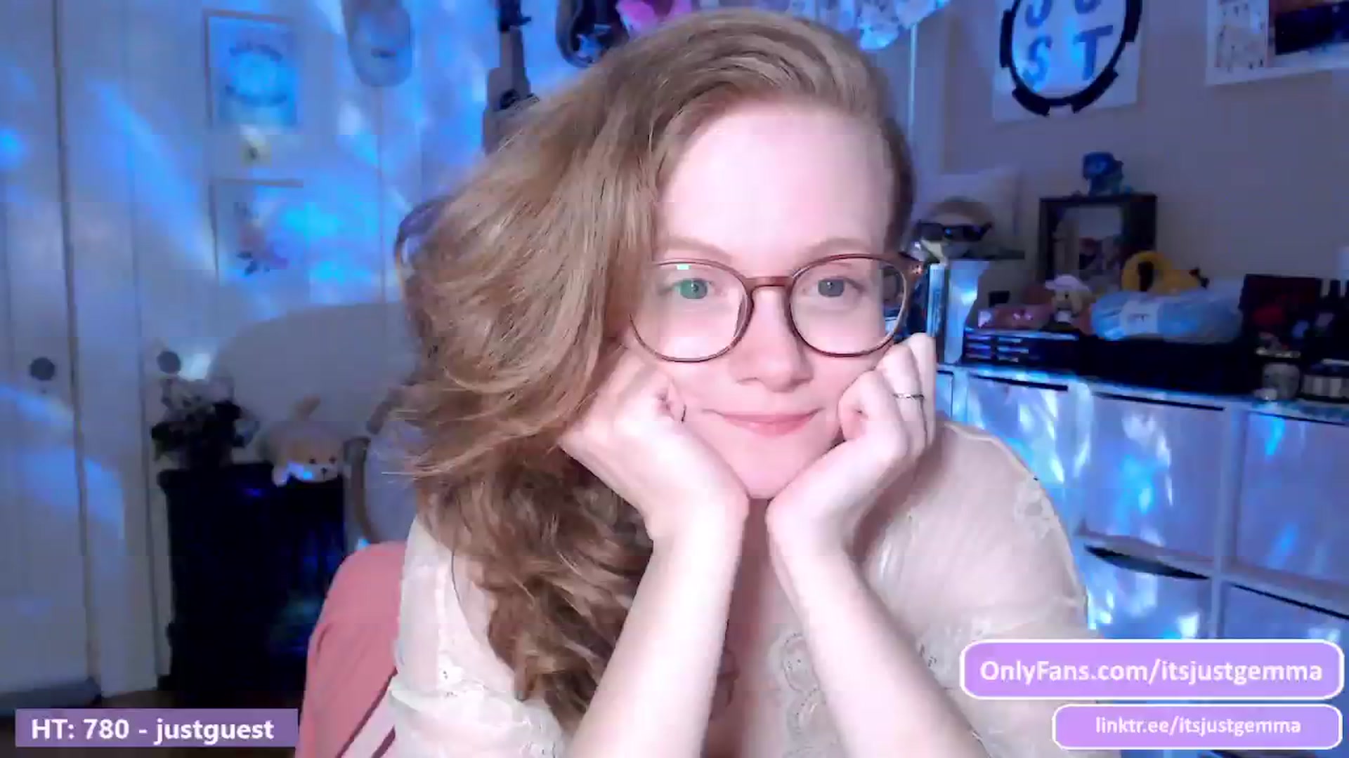 Gallery image thumbnail from JustGemma's myfreecams stream on, 06/30/2024, 02:01 image 8 of 20