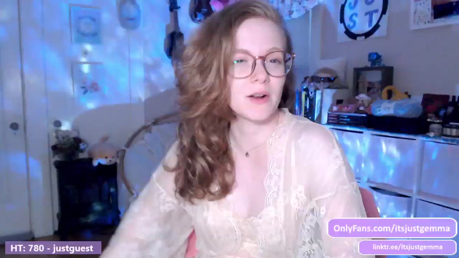 Gallery image thumbnail from JustGemma's myfreecams stream on, 06/30/2024, 02:01 image 9 of 20