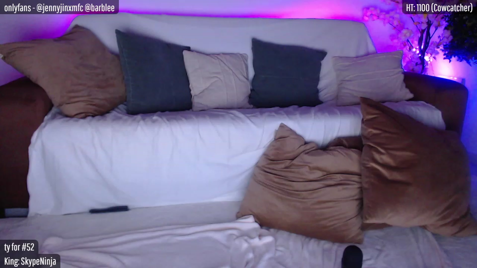 Gallery image thumbnail from JustJennay's myfreecams stream on, 03/28/2023, 05:13 image 20 of 20