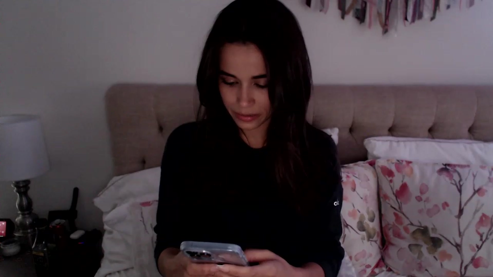 Gallery image thumbnail from JustJoslyn's myfreecams stream on, 12/12/2022, 20:52 image 16 of 20