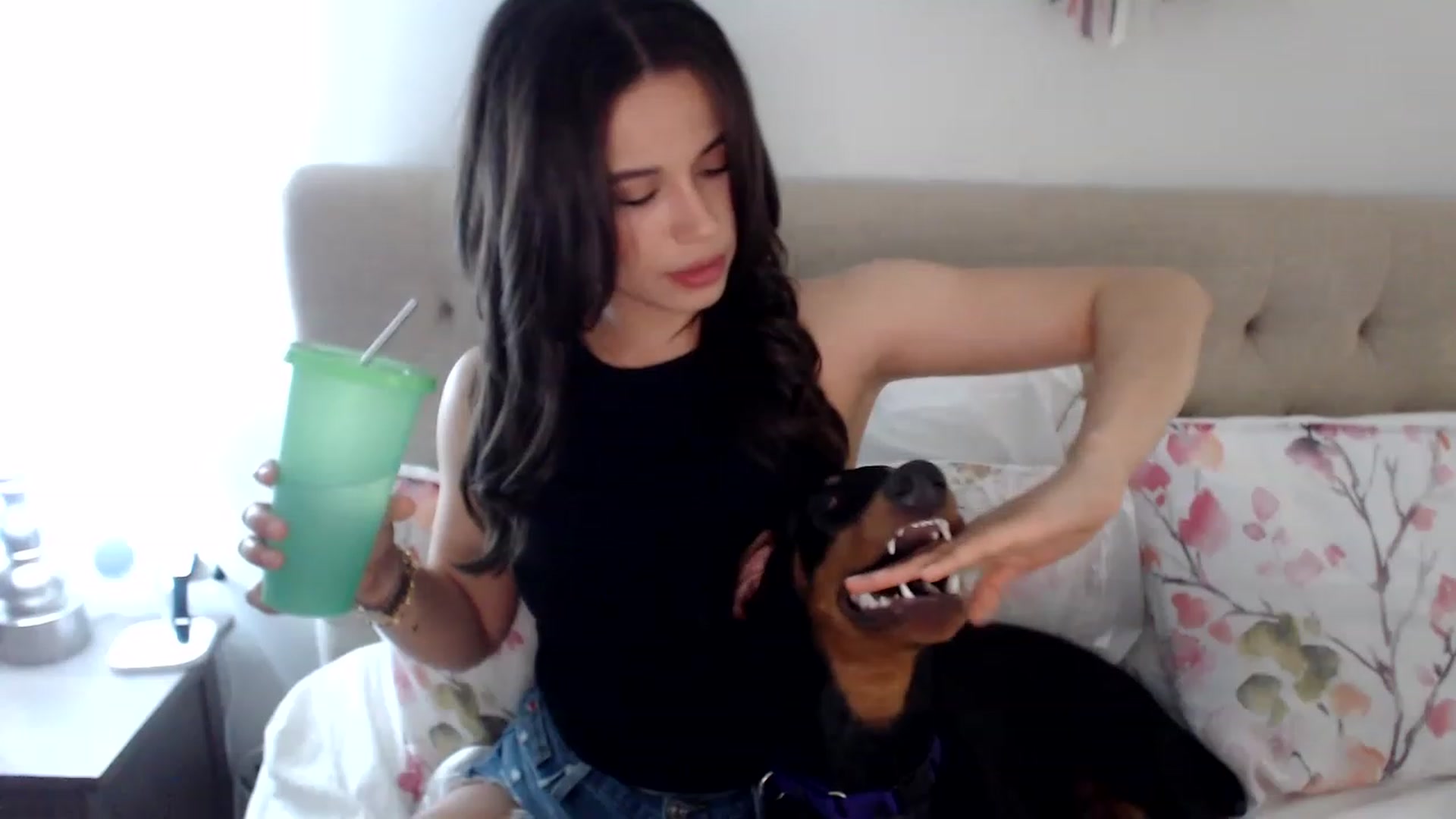 Gallery image thumbnail from JustJoslyn's myfreecams stream on, 06/05/2023, 19:55 image 10 of 20