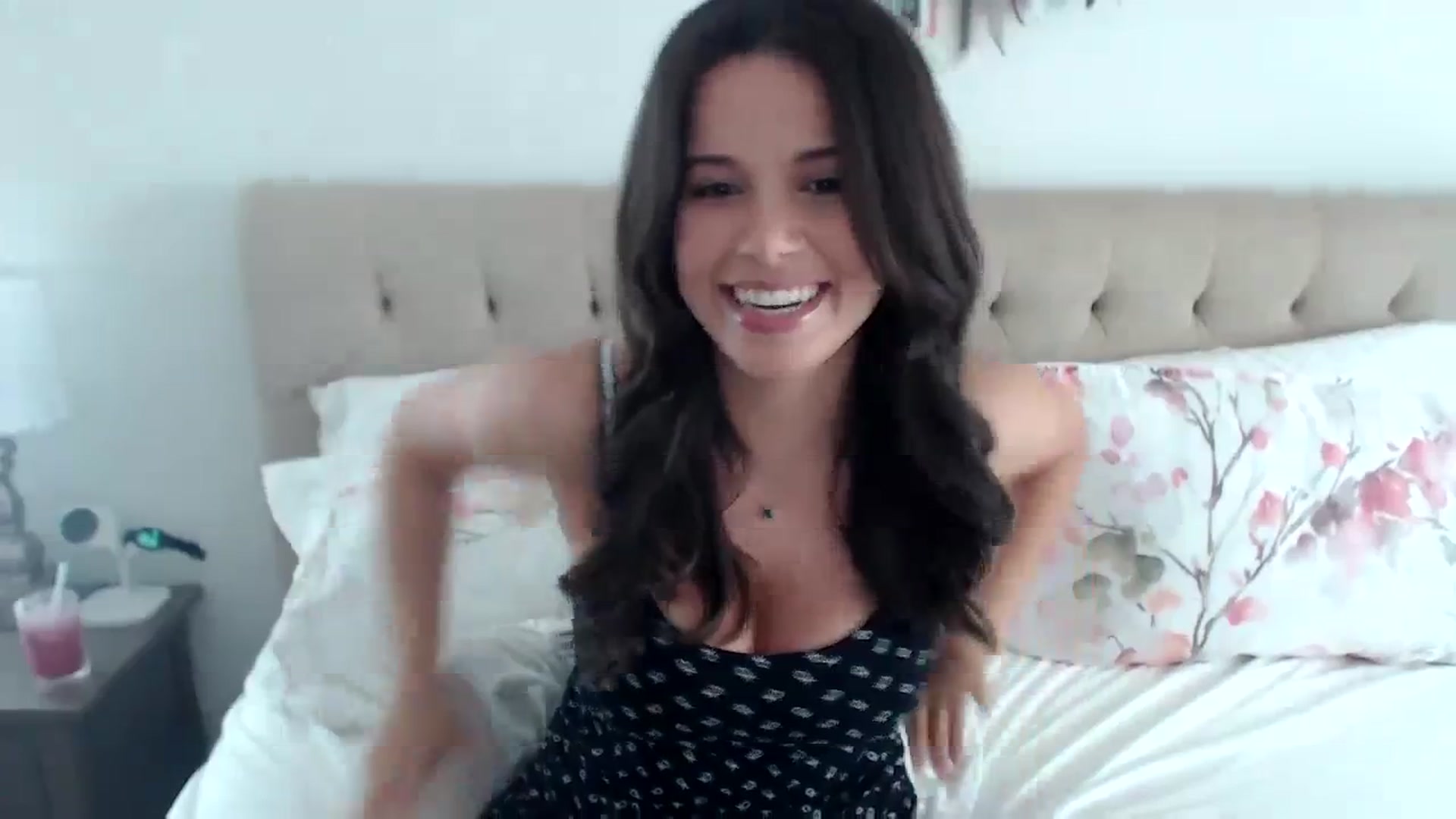 Gallery image thumbnail from JustJoslyn's myfreecams stream on, 09/27/2023, 18:07 image 5 of 20