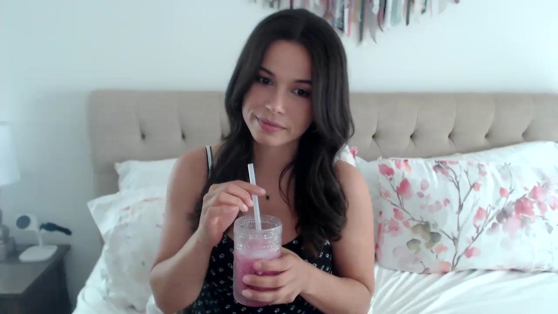 Gallery image thumbnail from JustJoslyn's myfreecams stream on, 09/27/2023, 18:07 image 19 of 20