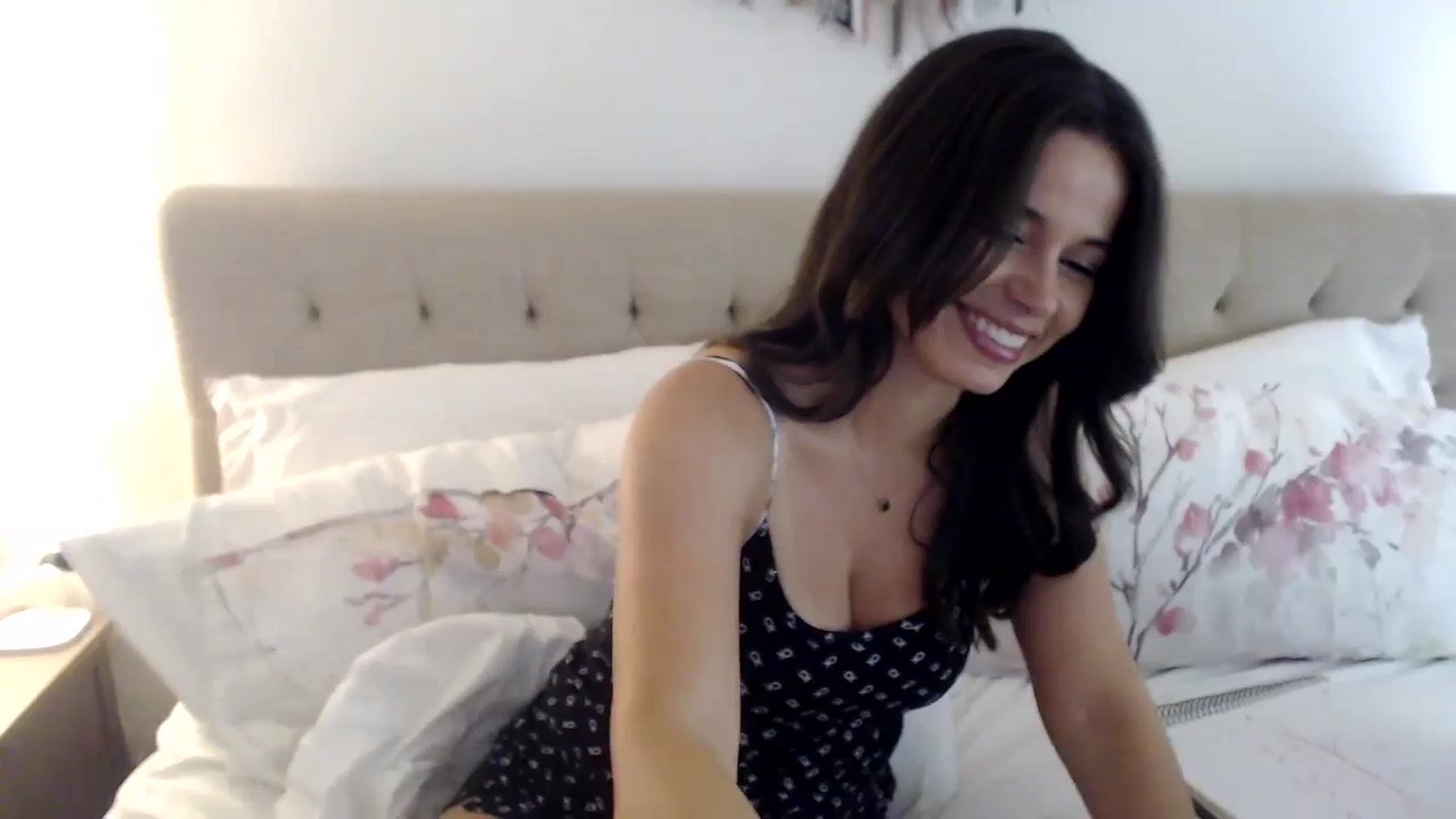 Gallery image thumbnail from JustJoslyn's myfreecams stream on, 09/27/2023, 20:40 image 13 of 20