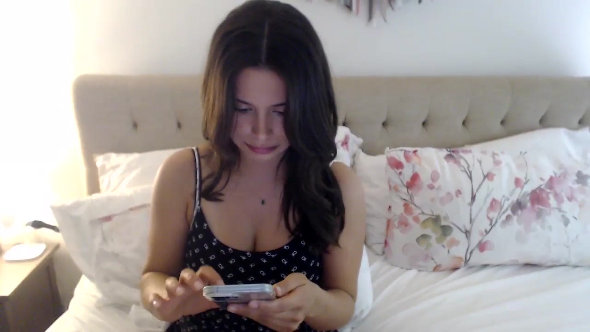 Gallery image thumbnail from JustJoslyn's myfreecams stream on, 09/27/2023, 20:40 image 5 of 20