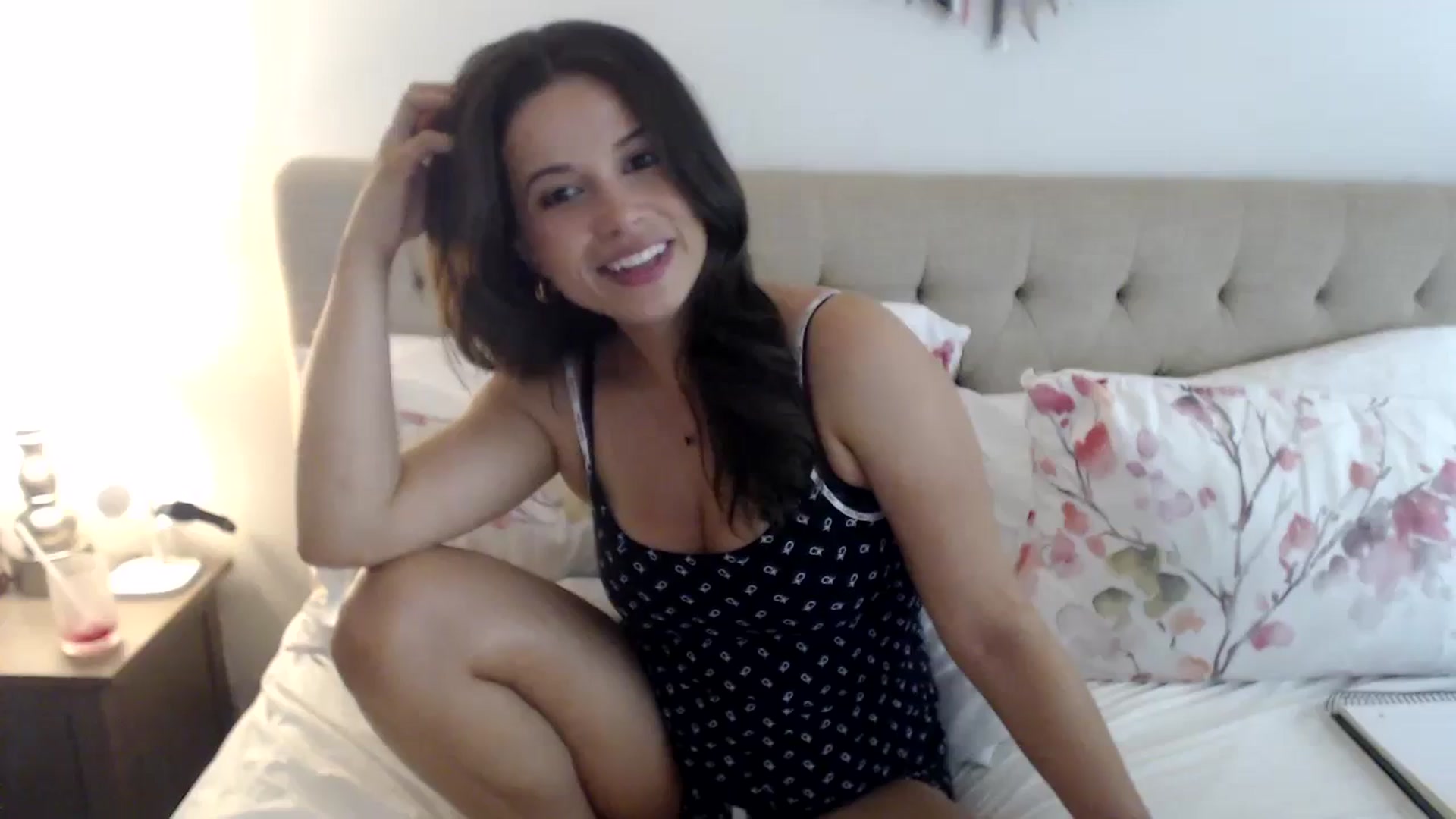 Gallery image thumbnail from JustJoslyn's myfreecams stream on, 09/27/2023, 22:10 image 18 of 20