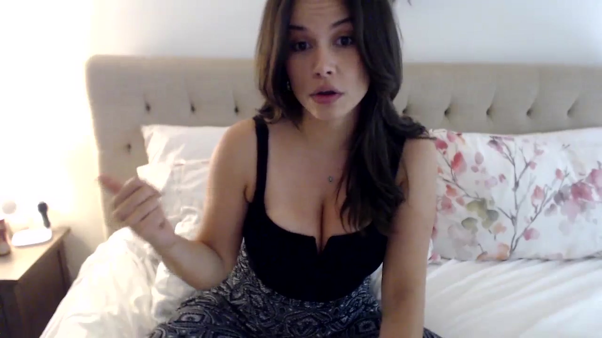 Gallery image thumbnail from JustJoslyn's myfreecams stream on, 09/28/2023, 19:11 image 20 of 20