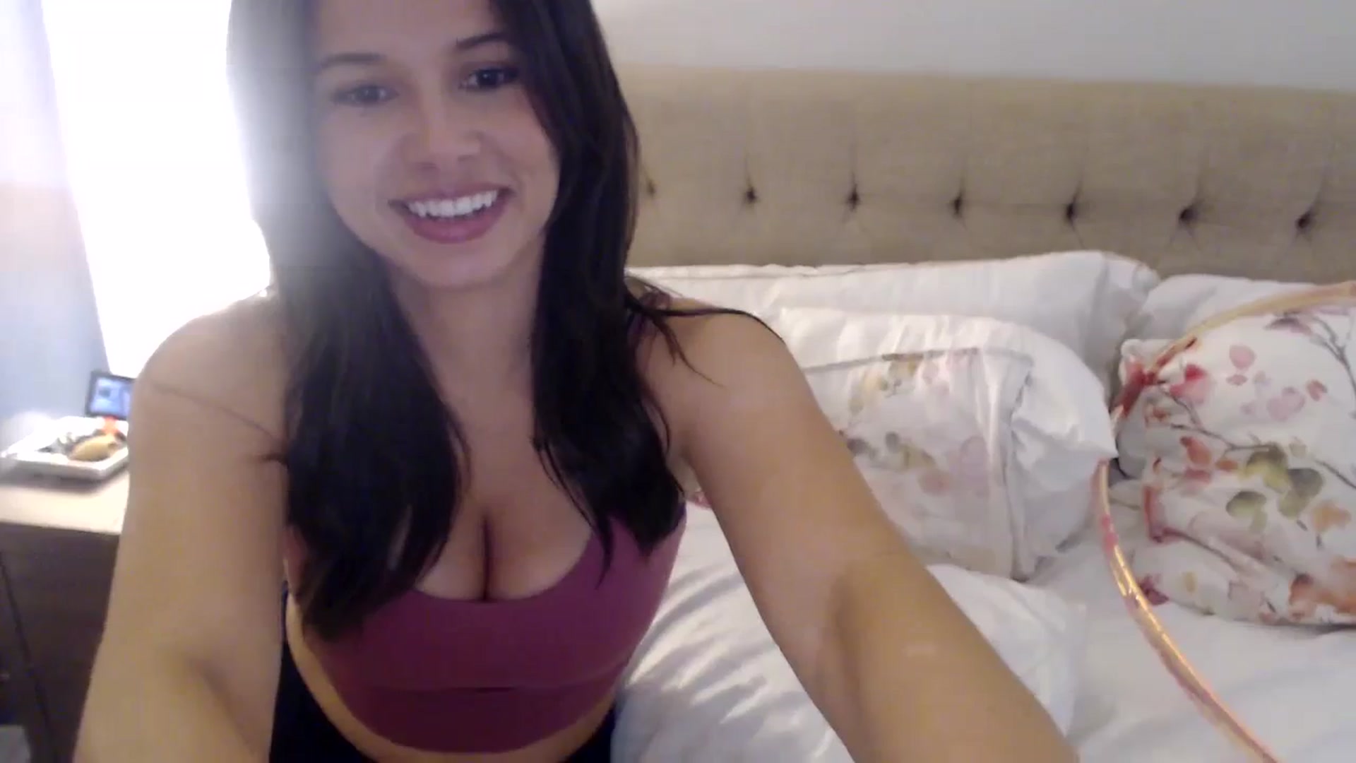 Gallery image thumbnail from JustJoslyn's myfreecams stream on, 10/03/2023, 01:16 image 11 of 20