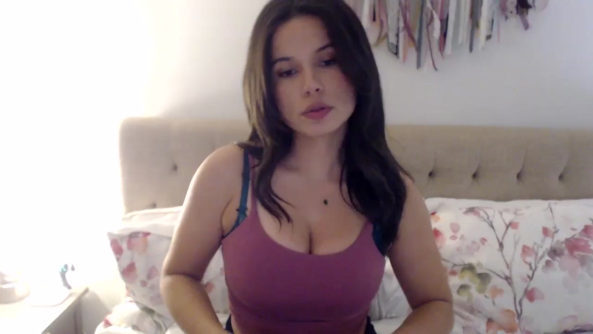 Gallery image thumbnail from JustJoslyn's myfreecams stream on, 10/03/2023, 01:16 image 7 of 20