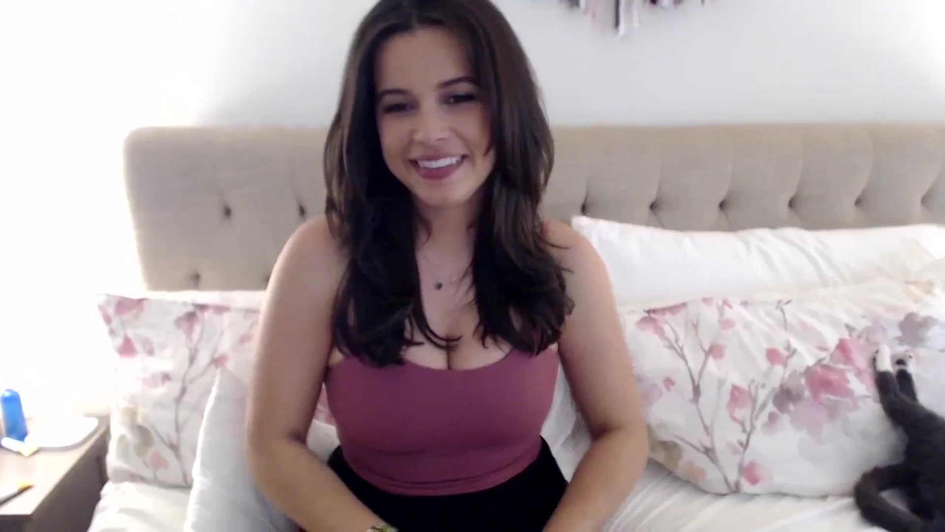 Gallery image thumbnail from JustJoslyn's myfreecams stream on, 03/22/2024, 19:38 image 20 of 20