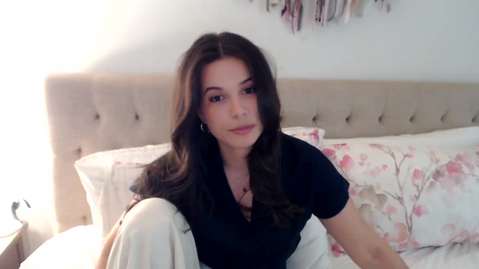 Gallery image thumbnail from JustJoslyn's myfreecams stream on, 05/13/2024, 18:26 image 7 of 20