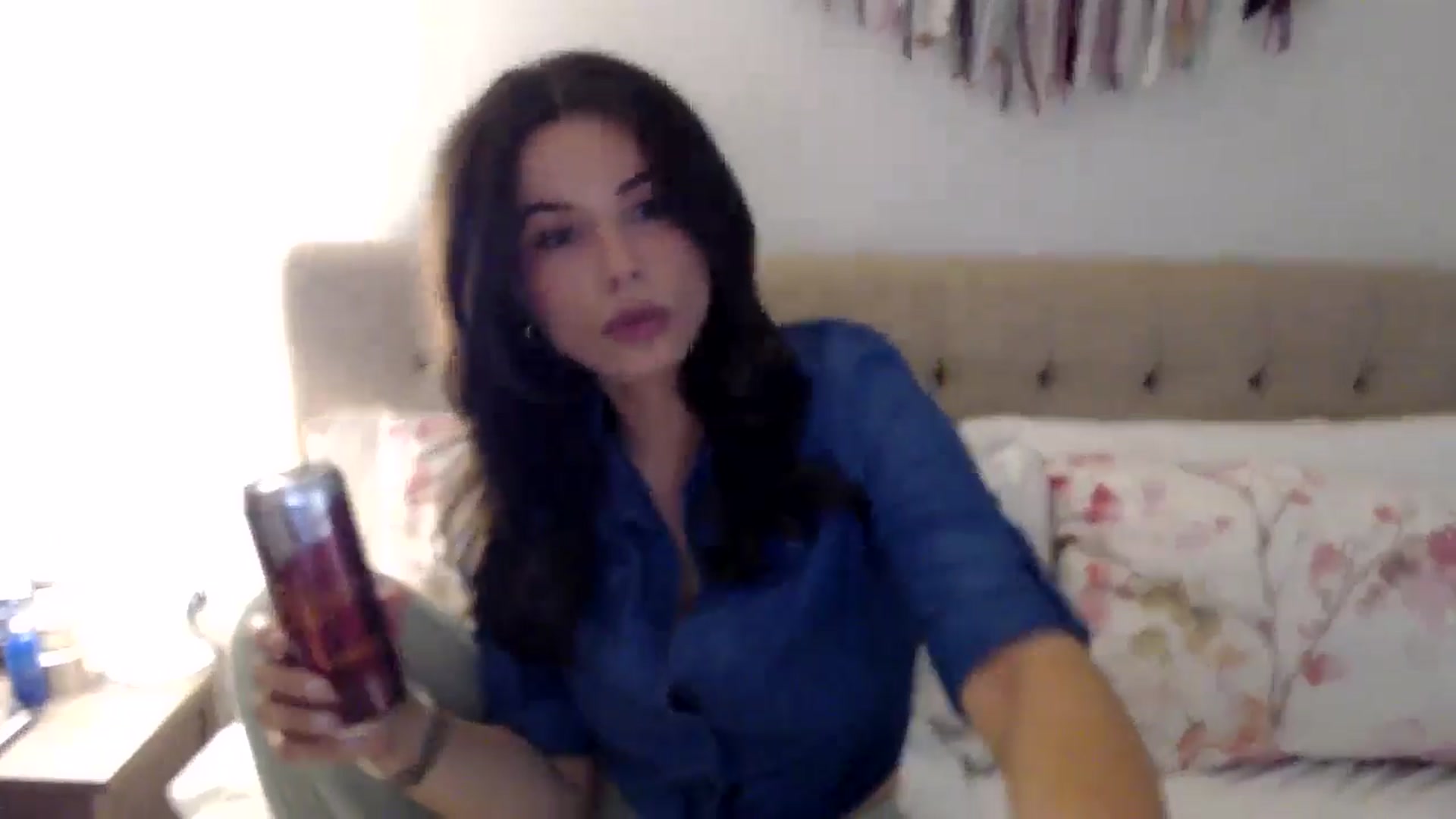 Gallery image thumbnail from JustJoslyn's myfreecams stream on, 05/15/2024, 16:51 image 7 of 20
