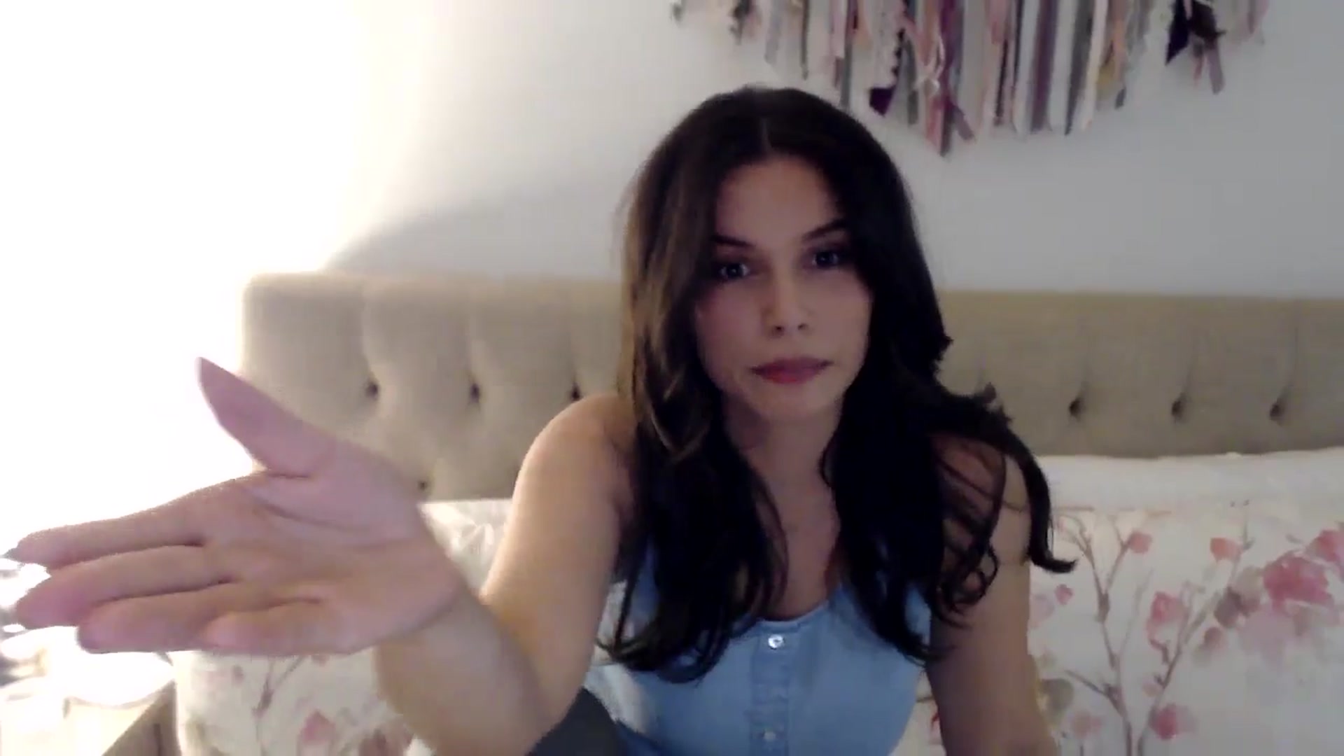 Gallery image thumbnail from JustJoslyn's myfreecams stream on, 05/17/2024, 18:24 image 13 of 20