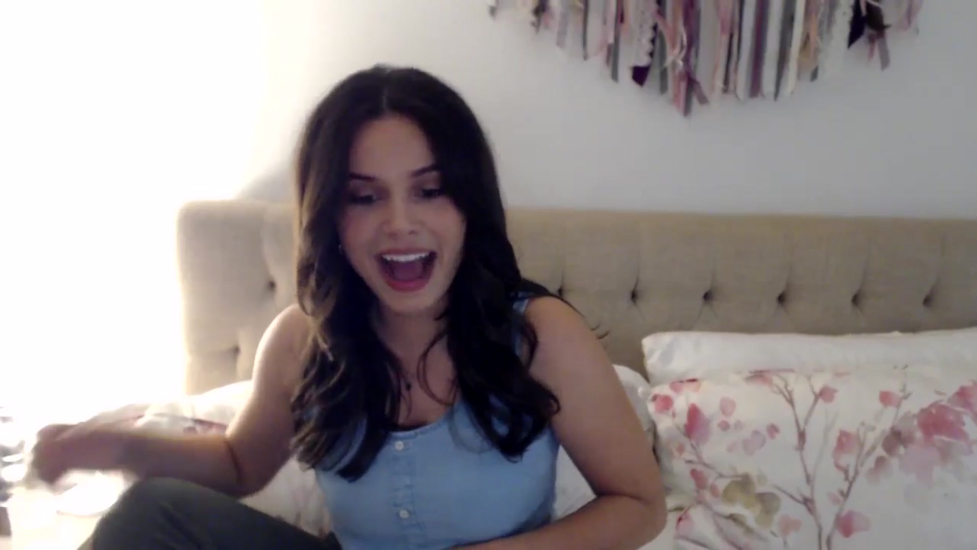 Gallery image thumbnail from JustJoslyn's myfreecams stream on, 05/17/2024, 18:24 image 19 of 20