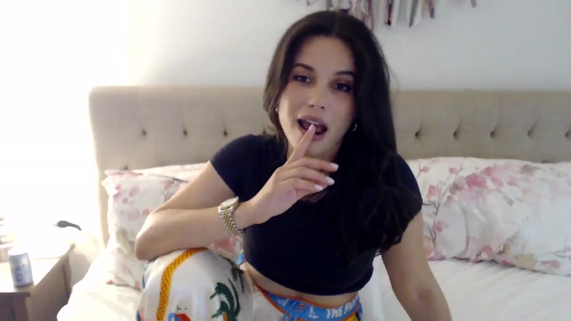 Gallery image thumbnail from JustJoslyn's myfreecams stream on, 05/22/2024, 18:34 image 4 of 20