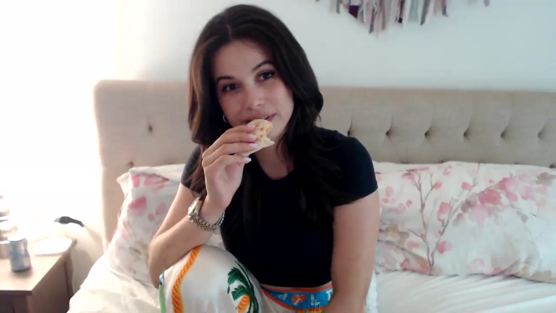 Gallery image thumbnail from JustJoslyn's myfreecams stream on, 05/22/2024, 20:40 image 12 of 20