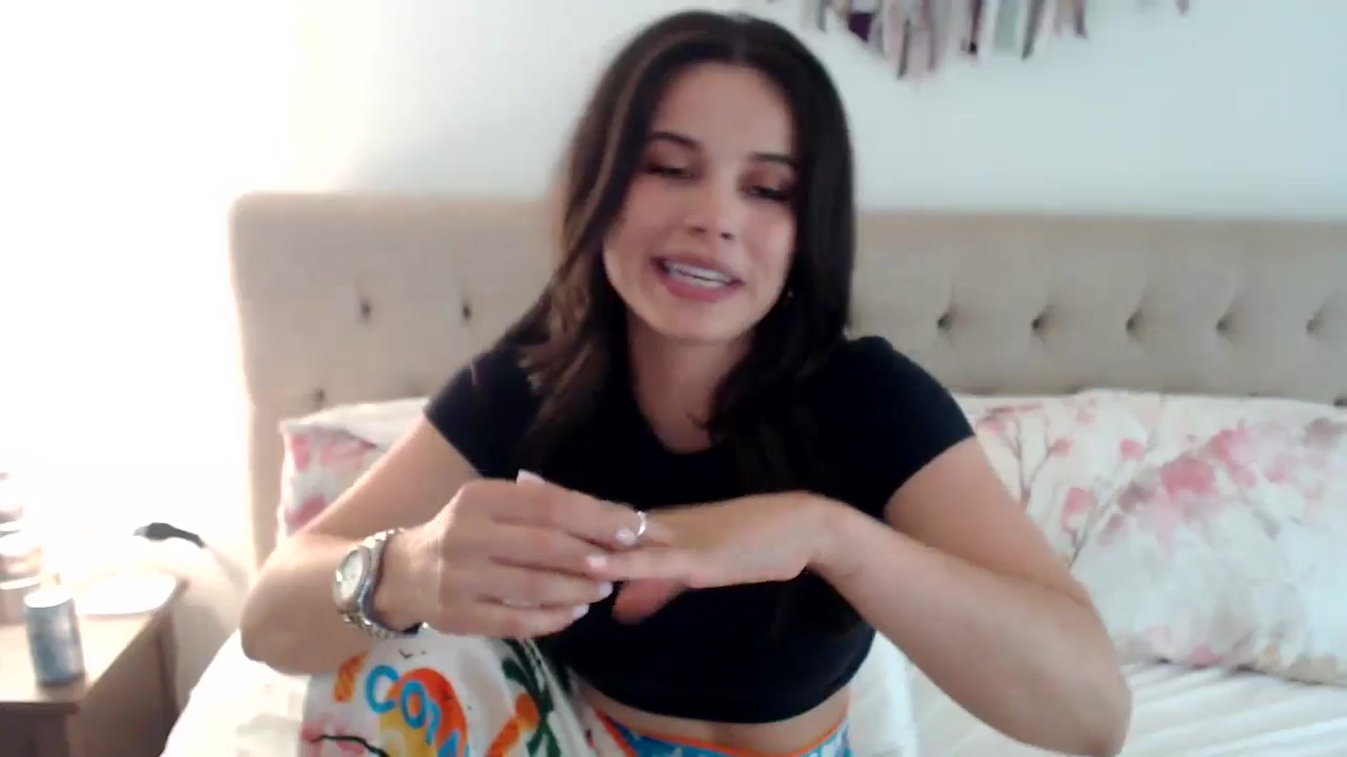 Gallery image thumbnail from JustJoslyn's myfreecams stream on, 05/22/2024, 20:40 image 19 of 20