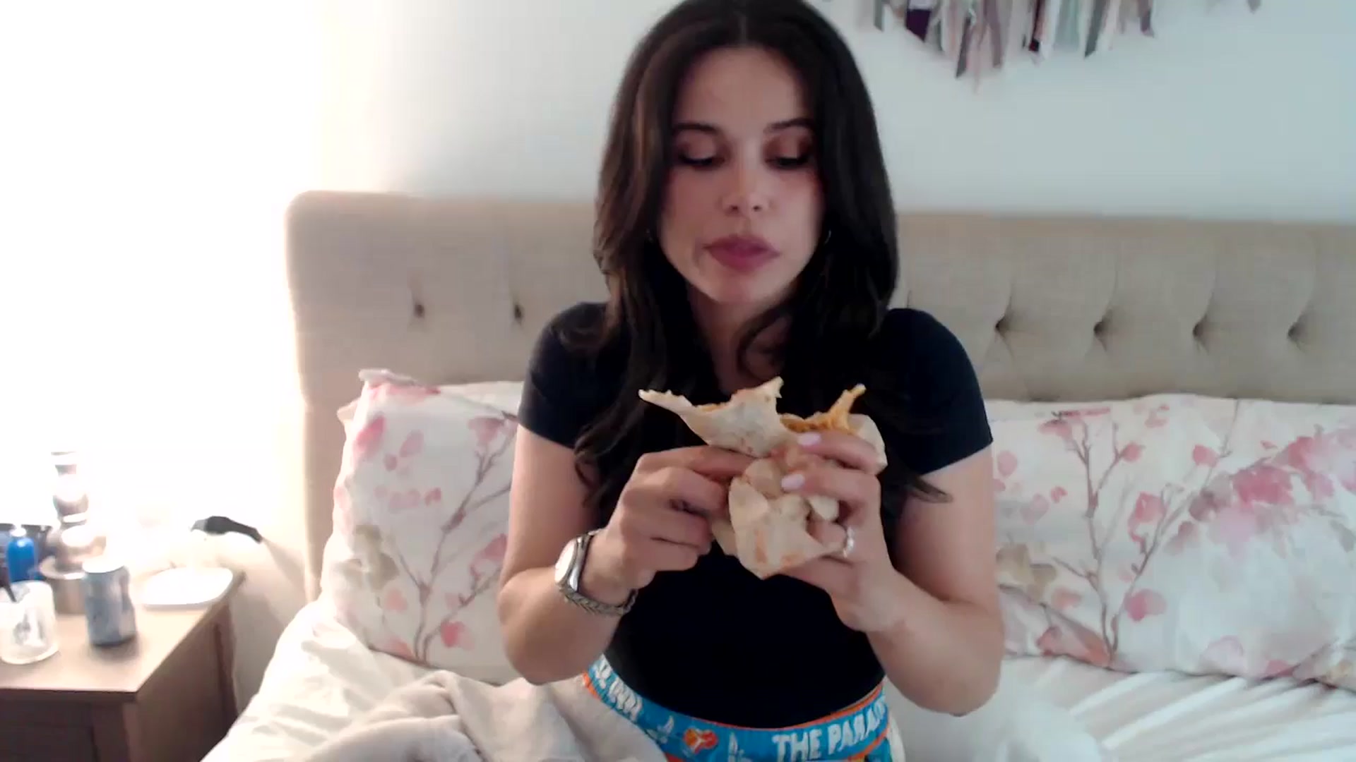 Gallery image thumbnail from JustJoslyn's myfreecams stream on, 05/22/2024, 20:40 image 6 of 20