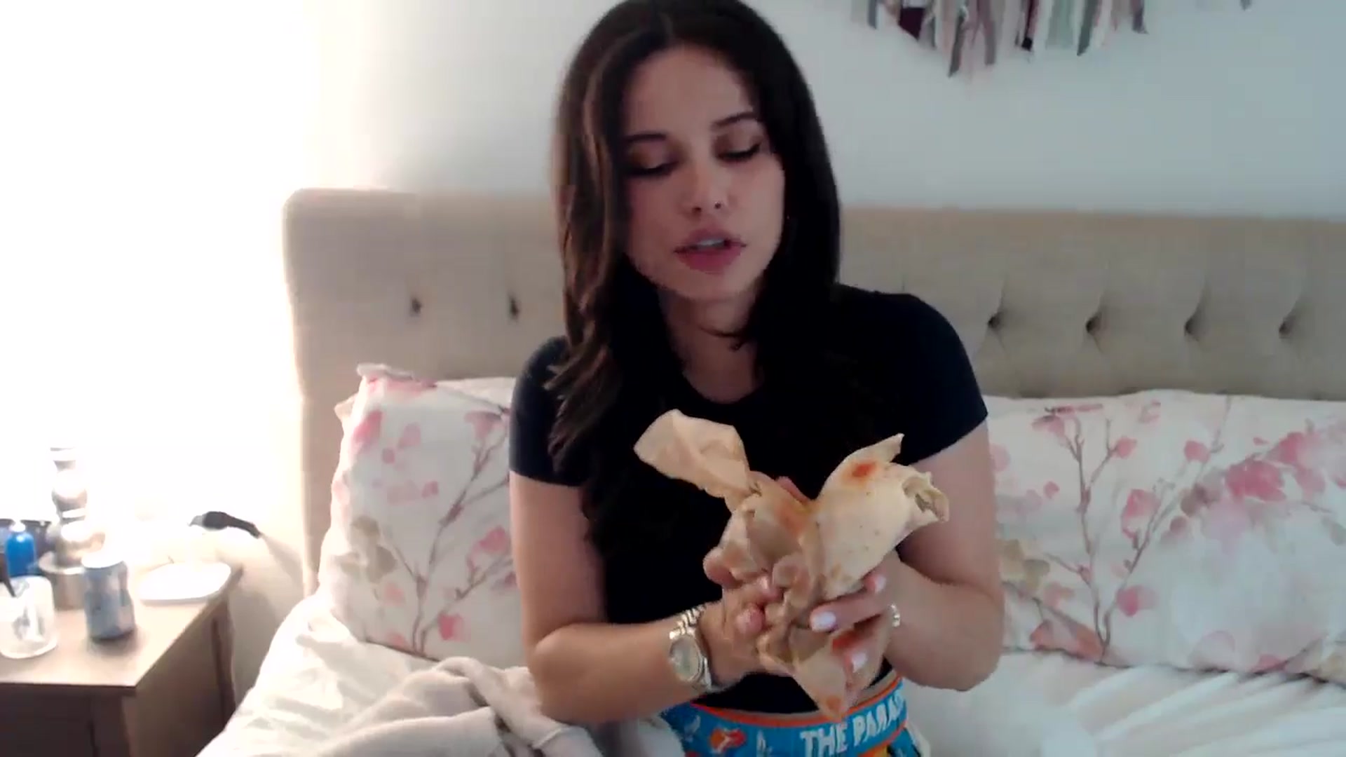 Gallery image thumbnail from JustJoslyn's myfreecams stream on, 05/22/2024, 20:40 image 3 of 20