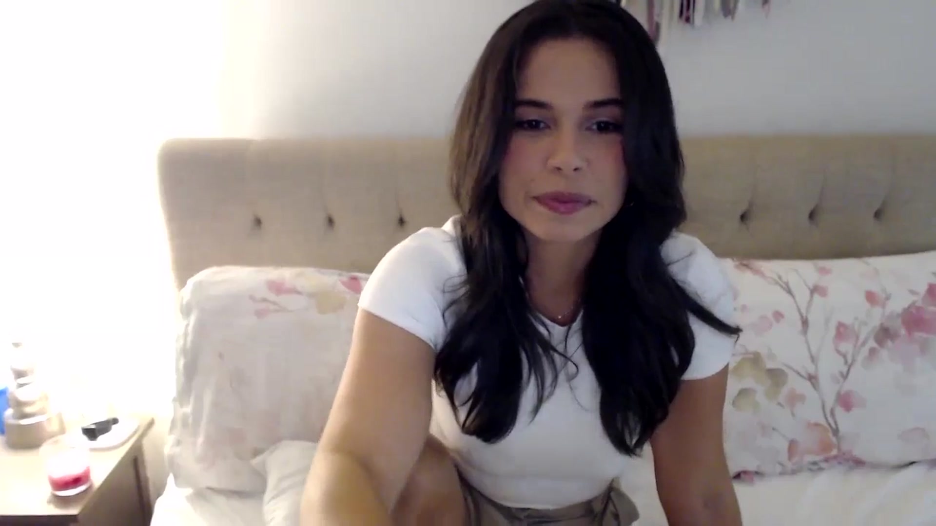 Gallery image thumbnail from JustJoslyn's myfreecams stream on, 09/16/2024, 19:09 image 3 of 20