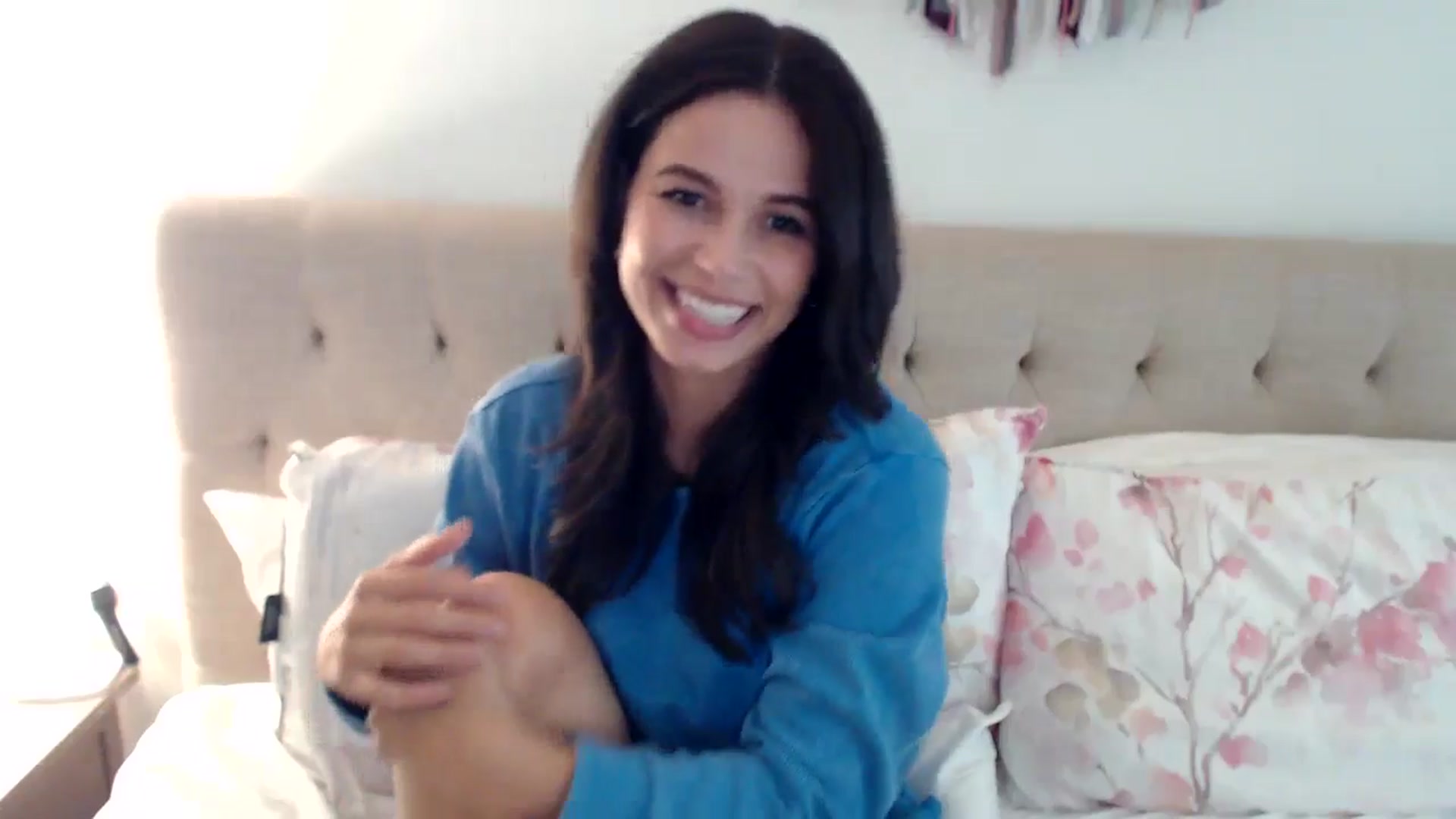 Gallery image thumbnail from JustJoslyn's myfreecams stream on, 10/04/2024, 20:41 image 18 of 20