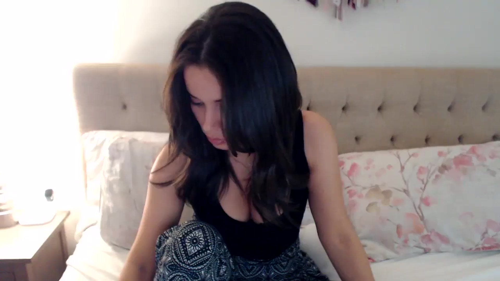 Gallery image thumbnail from JustJoslyn's myfreecams stream on, 12/17/2024, 19:54 image 3 of 20