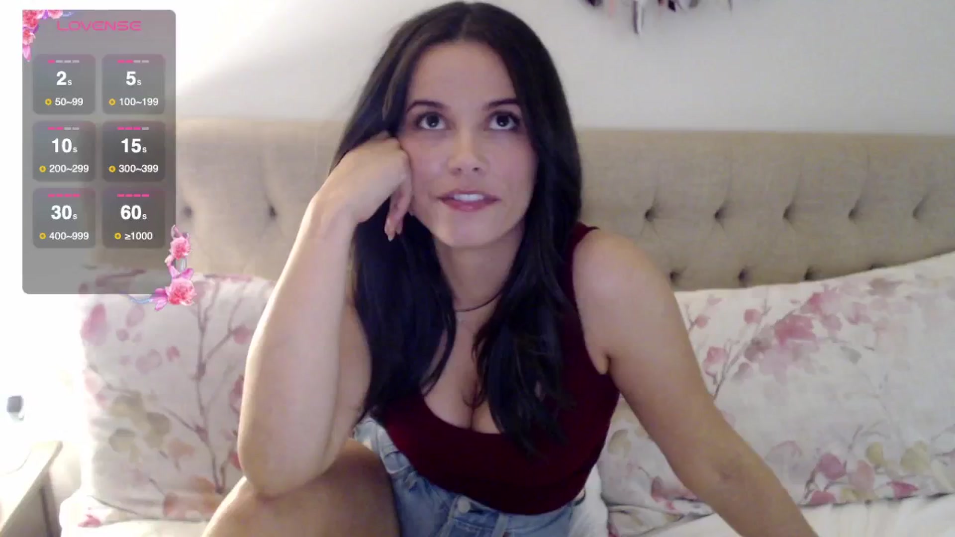 Gallery image thumbnail from JustJoslyn's myfreecams stream on, 12/19/2024, 23:08 image 15 of 20