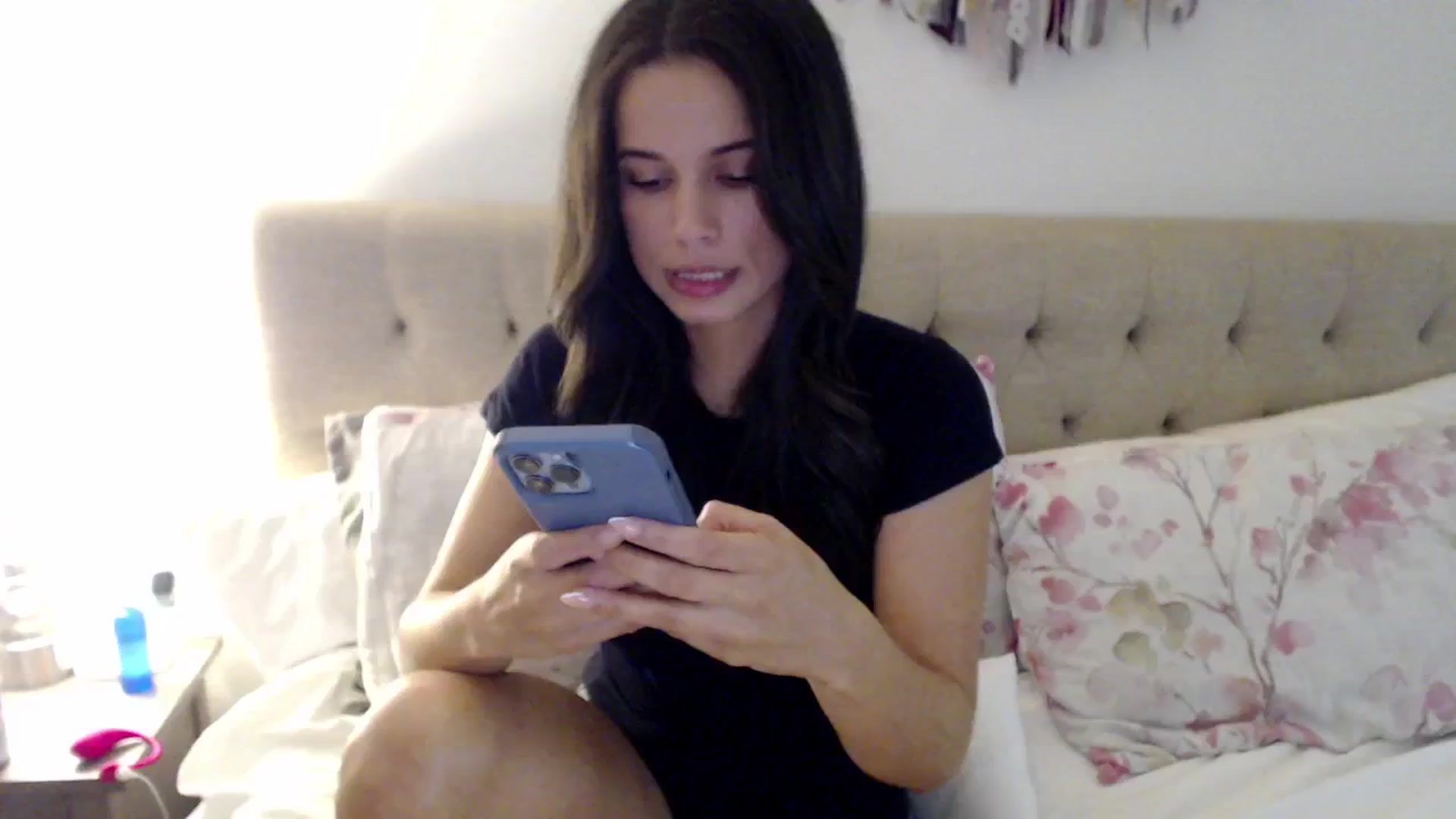 Gallery image thumbnail from JustJoslyn's myfreecams stream on, 12/23/2024, 21:46 image 5 of 20