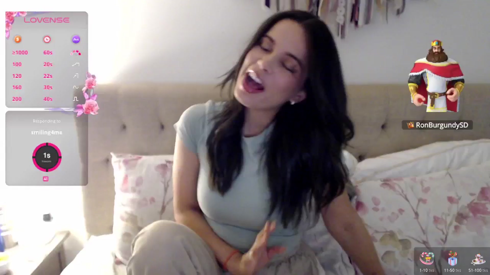 Gallery image thumbnail from JustJoslyn's myfreecams stream on, 12/29/2024, 21:06 image 18 of 20