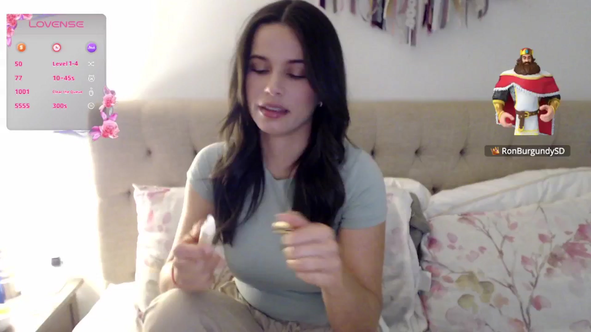 Gallery image thumbnail from JustJoslyn's myfreecams stream on, 12/29/2024, 21:06 image 13 of 20