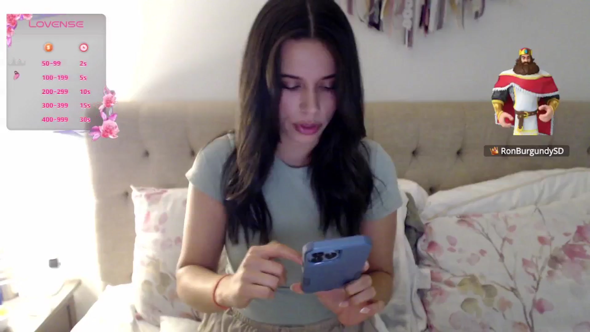 Gallery image thumbnail from JustJoslyn's myfreecams stream on, 12/29/2024, 21:06 image 9 of 20