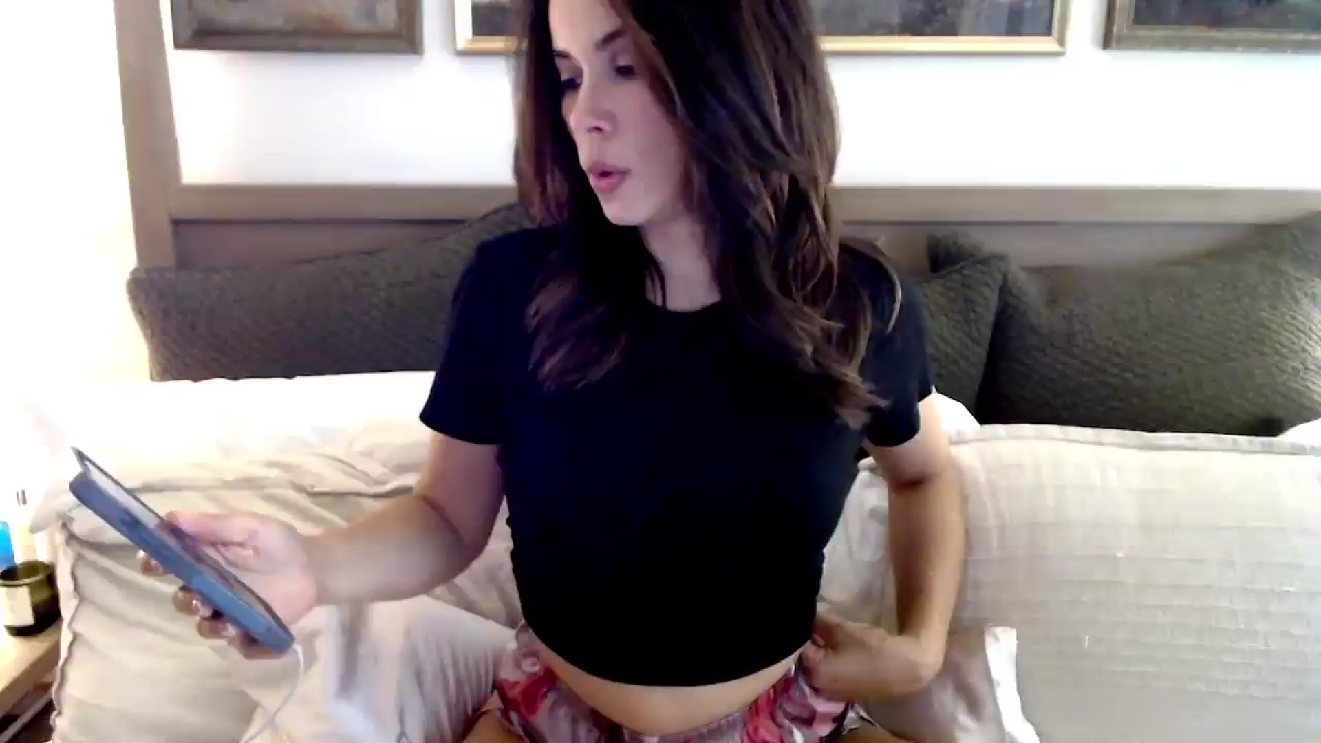 Gallery image thumbnail from JustJoslyn's myfreecams stream on, 06/18/2026, 20:36 image 9 of 20
