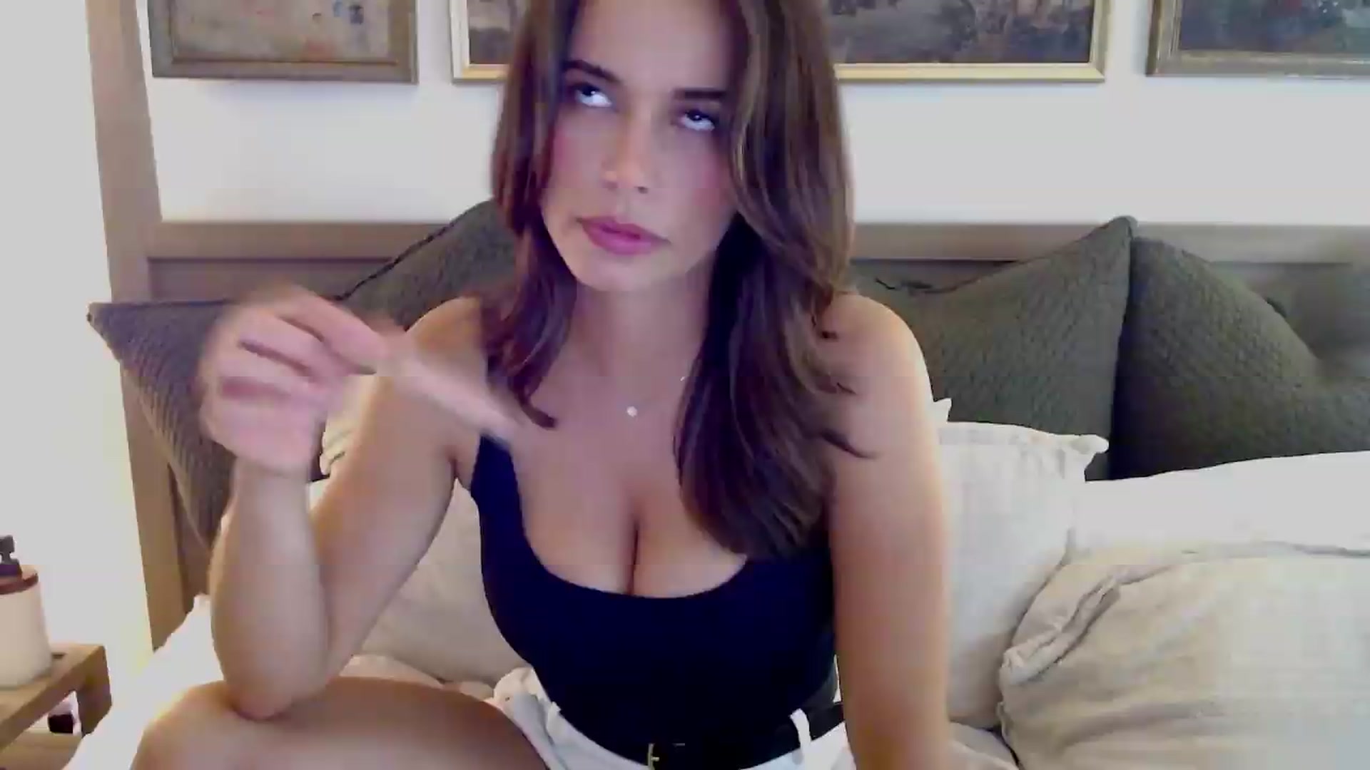 Gallery image thumbnail from JustJoslyn's myfreecams stream on, 08/11/2026, 23:25 image 9 of 20
